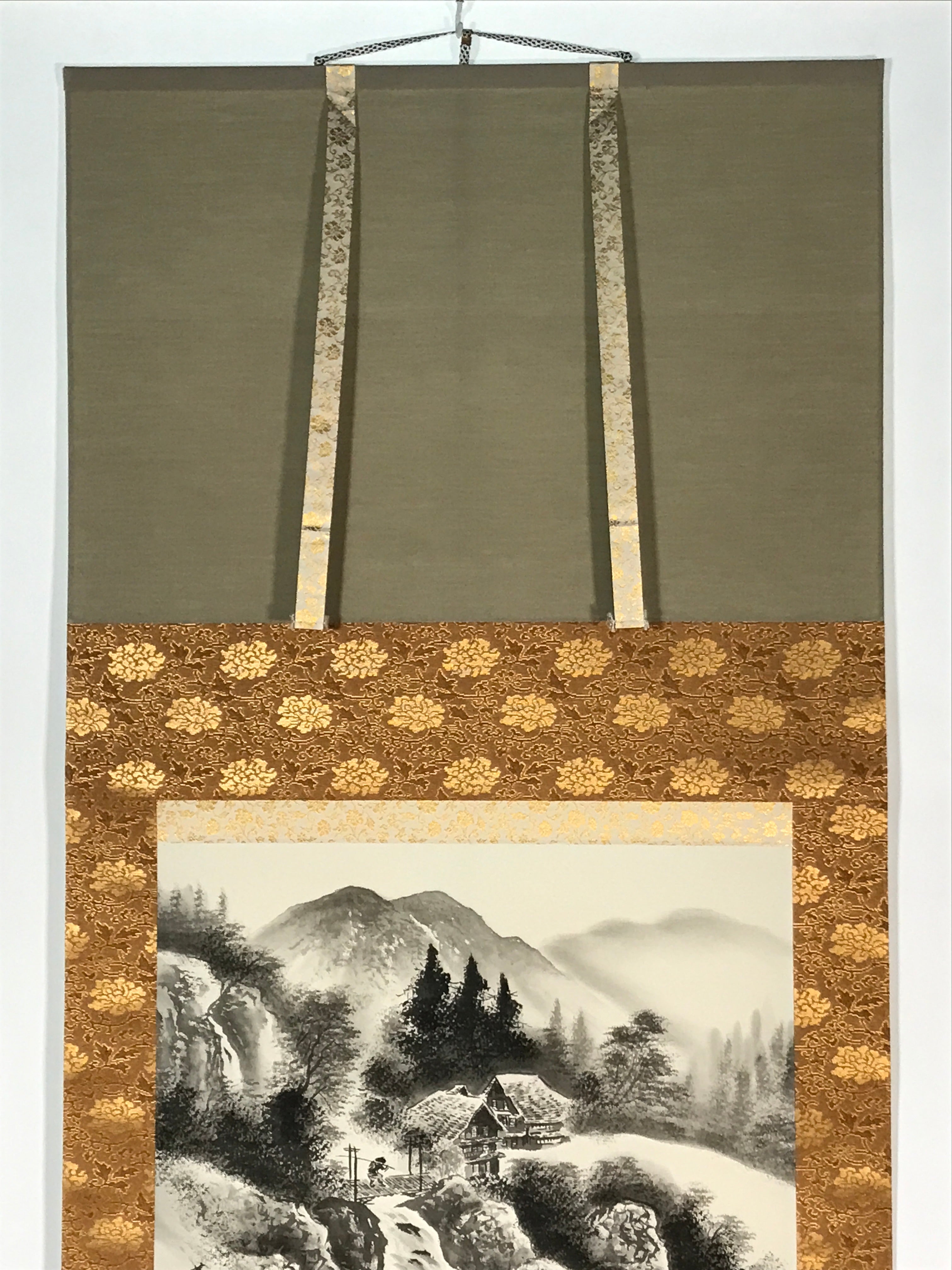 Japanese Boxed Hanging Scroll Vtg Black White Ink Landscape Sansui Kakejiku KJ37