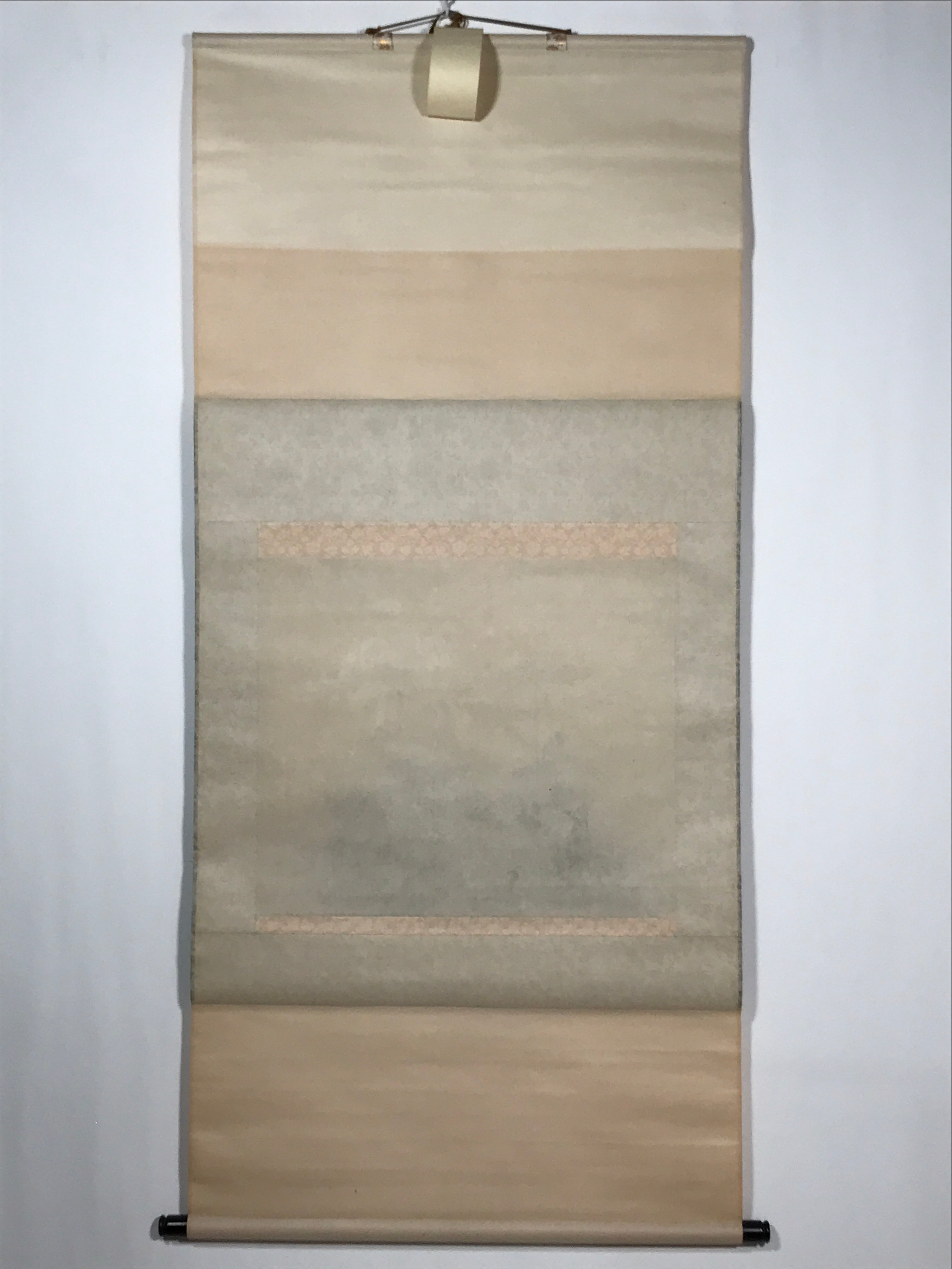 Japanese Boxed Hanging Scroll Vtg Chrysanthemum Kakejiku Chagake SC969