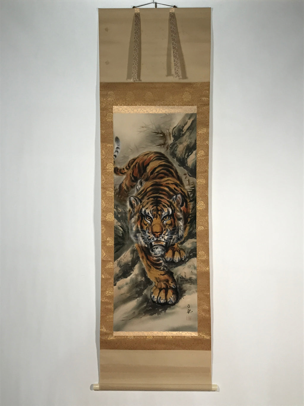 Japanese Boxed Hanging Scroll Vtg Fierce Tiger Orange Black Moko Kakejiku KJ34