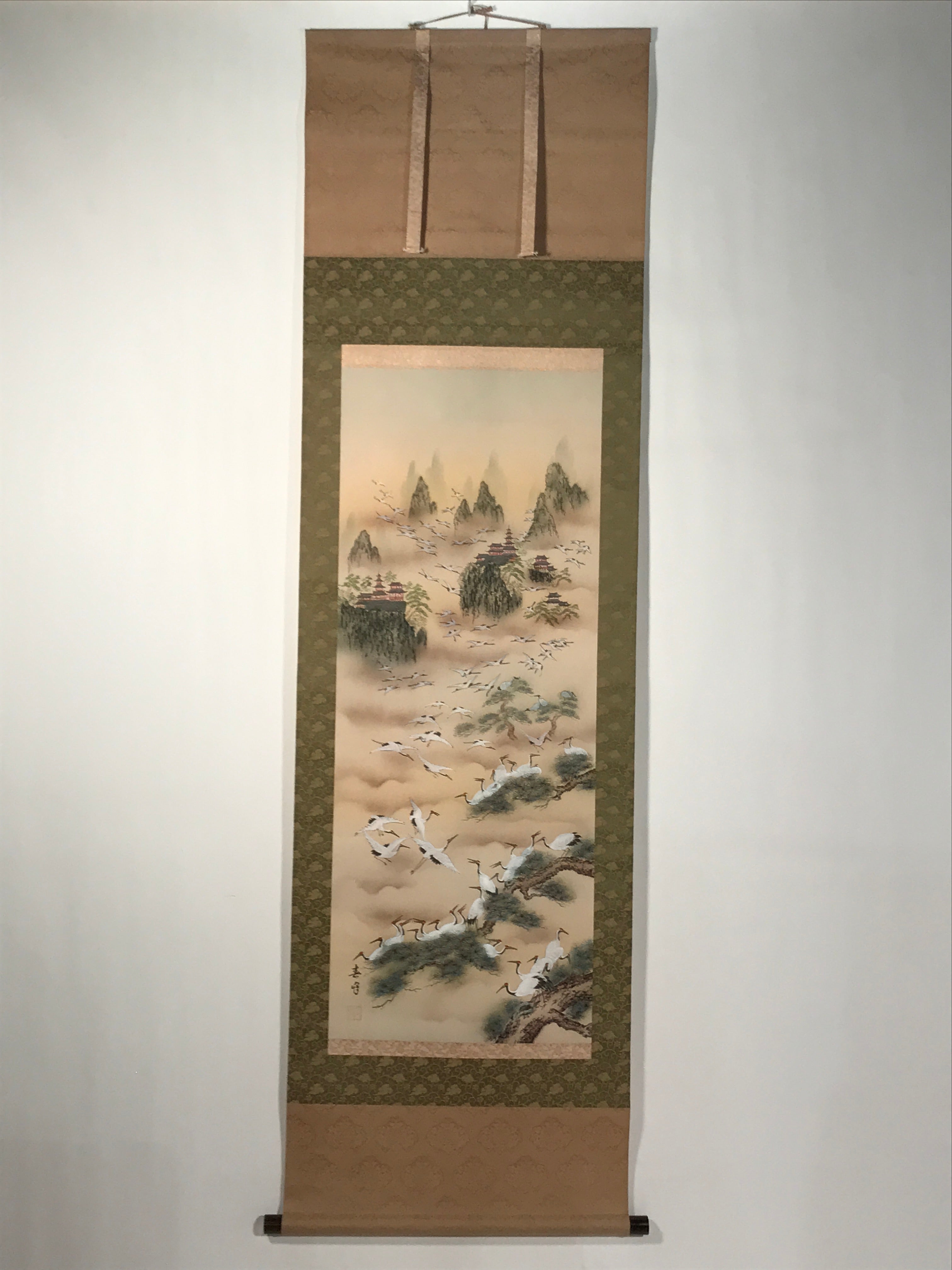 Japanese Boxed Hanging Scroll Vtg Kakejiku Hundred Cranes Flying Temples KJ153
