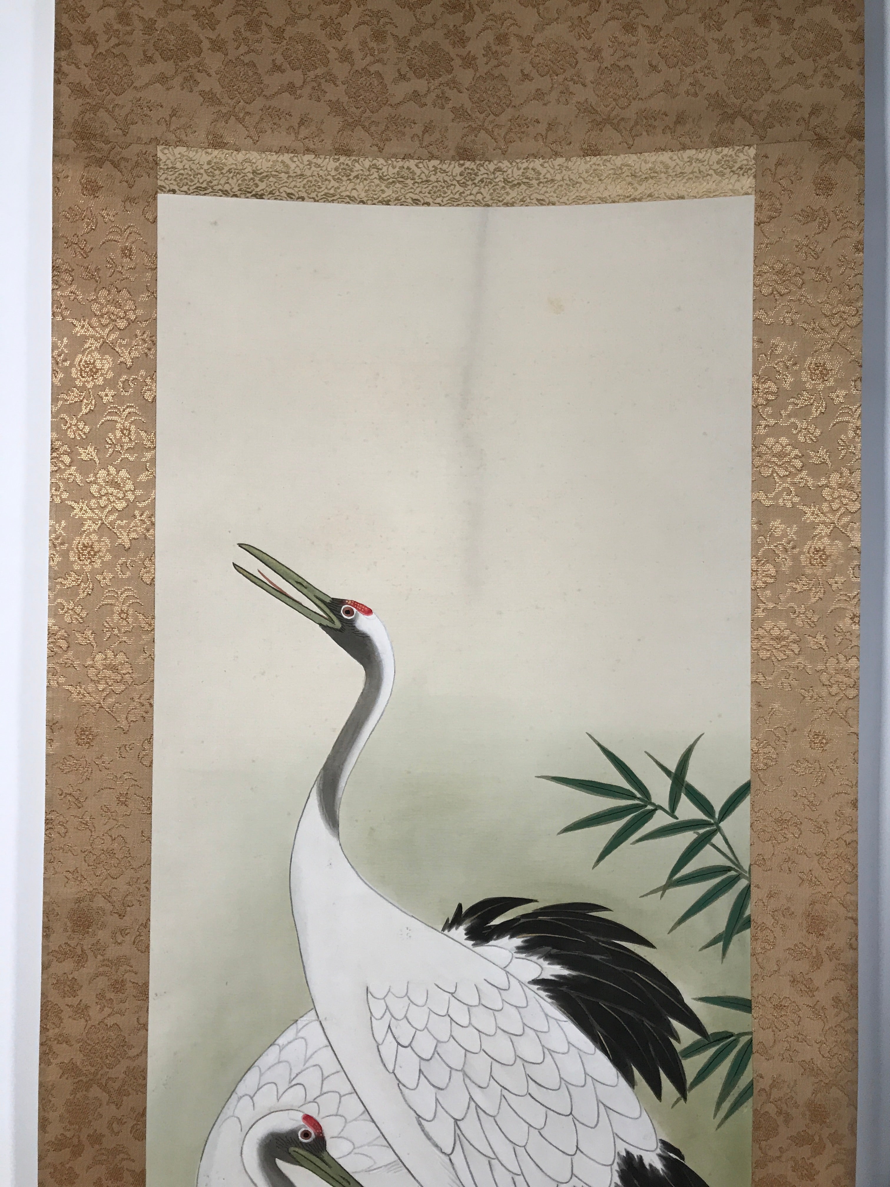 Japanese Boxed Hanging Scroll Vtg Kakejiku Two Cranes Bamboo Green Color KJ151