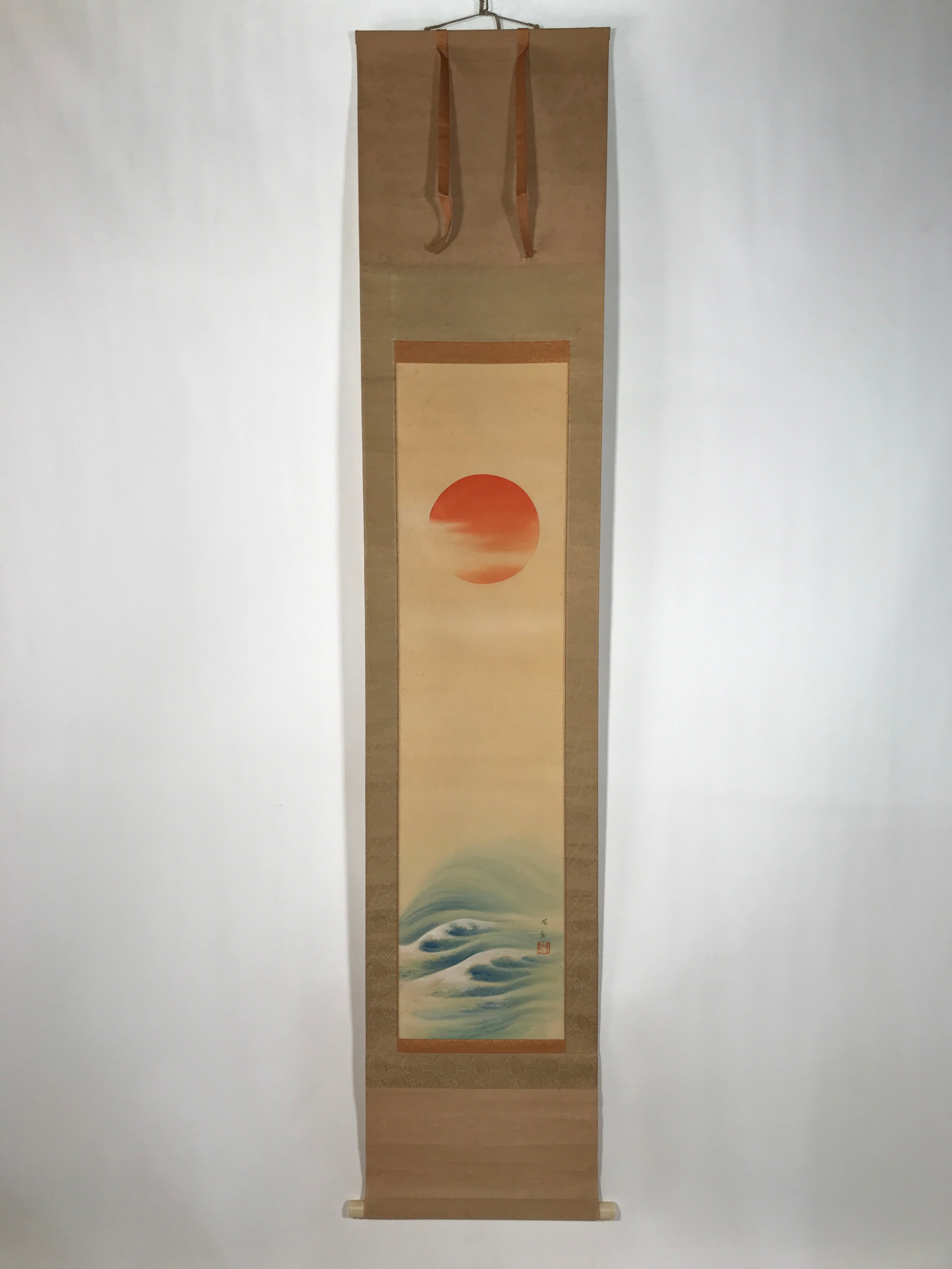 Japanese Boxed Hanging Scroll Vtg Morning Sun Calm Waves Kakejiku KJ31
