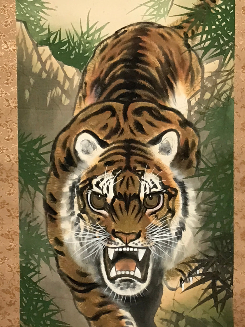 Japanese Boxed Hanging Scroll Vtg Roaring Tiger Color Kakejiku Chagake SC968