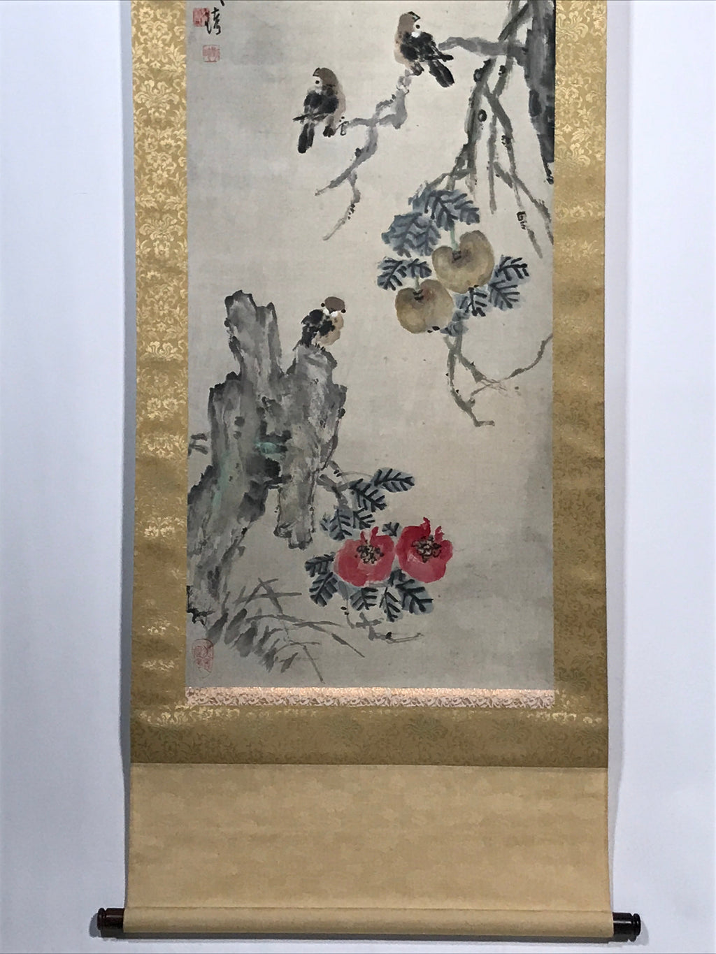 Japanese Boxed Hanging Scroll Vtg Small Birds Flowers Kacho Kakejiku SC985
