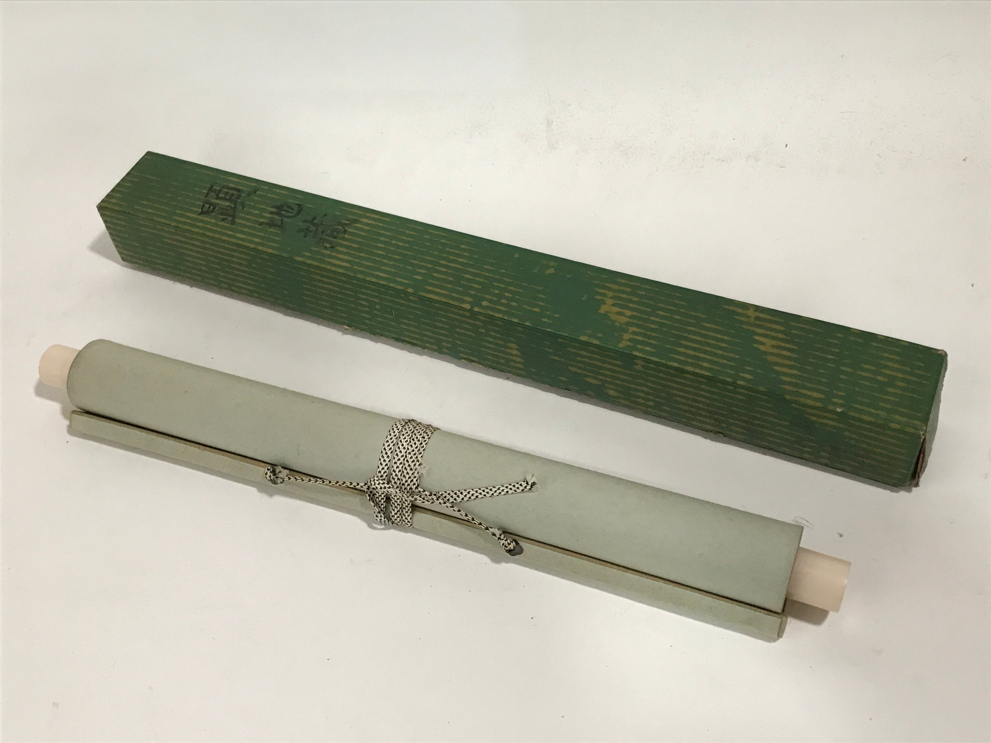 Japanese Boxed Hanging Scroll Vtg Standing Jizo Buddhist Kakejiku Chagake SC959