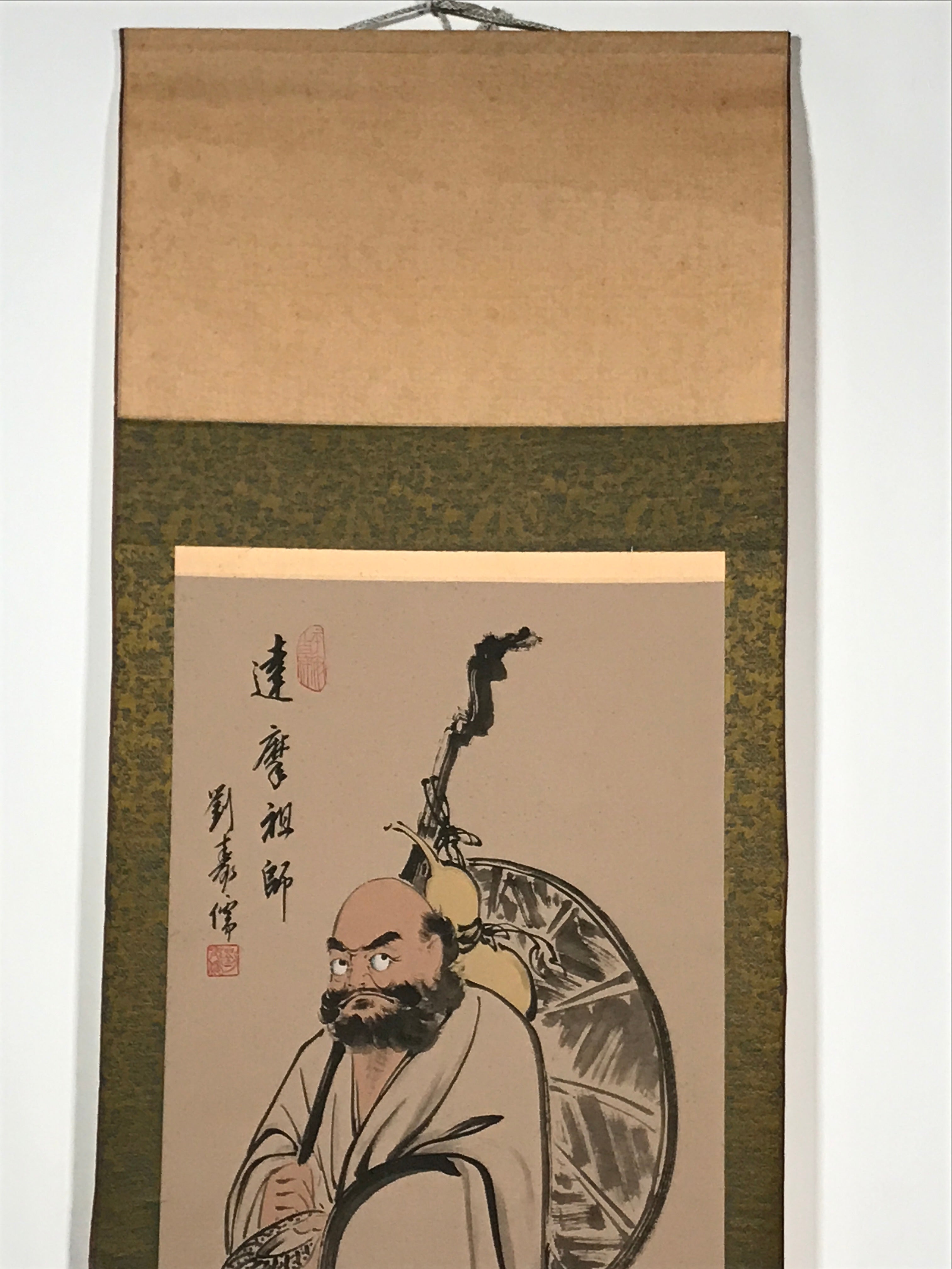 Japanese Boxed Hanging Scroll Vtg Tachi Daruma Zen Buddhist Kakejiku SC963
