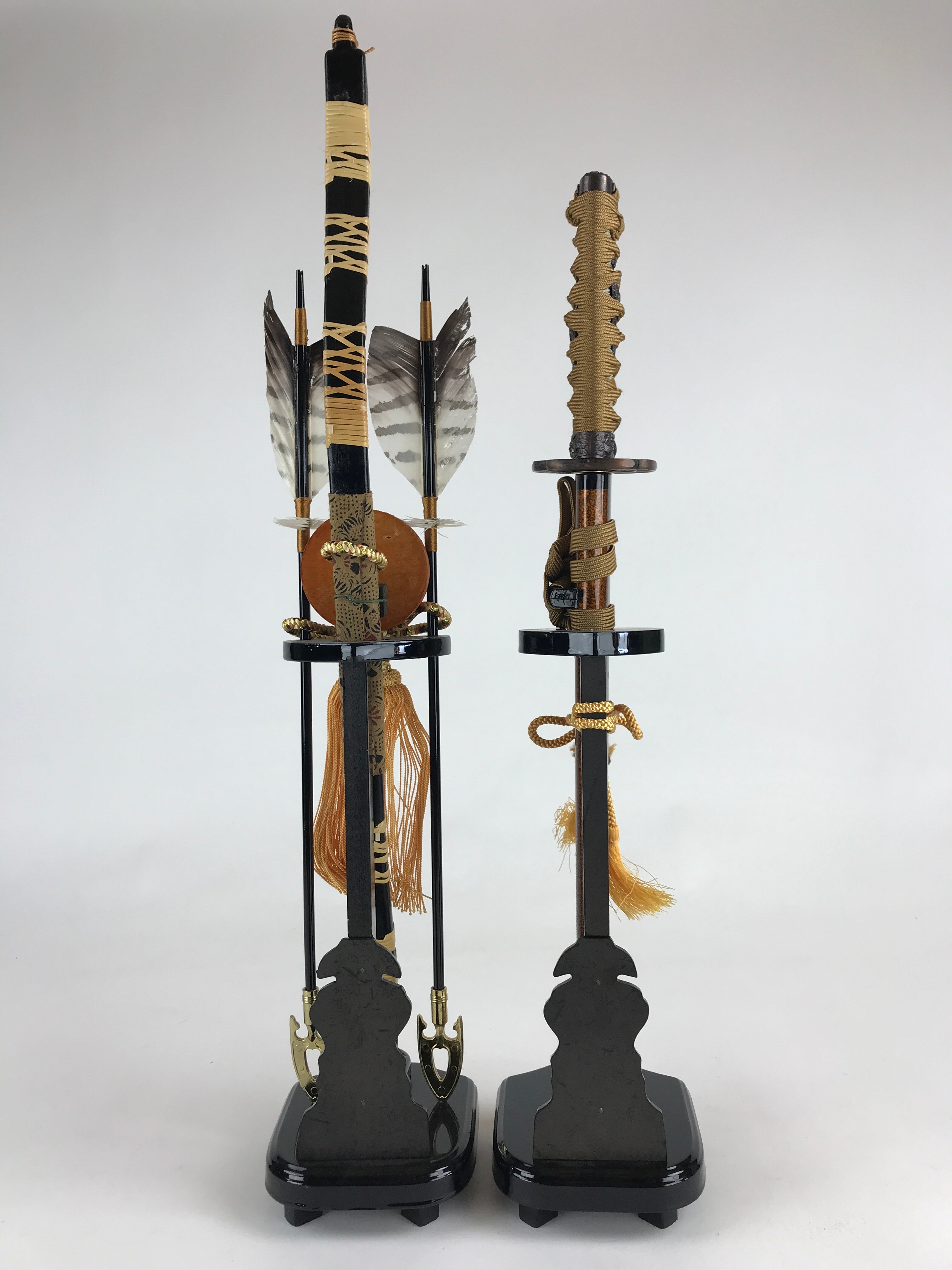 Japanese Boy's Day Bow Arrow And Sword Display Stand Set Vtg Amulet ID509