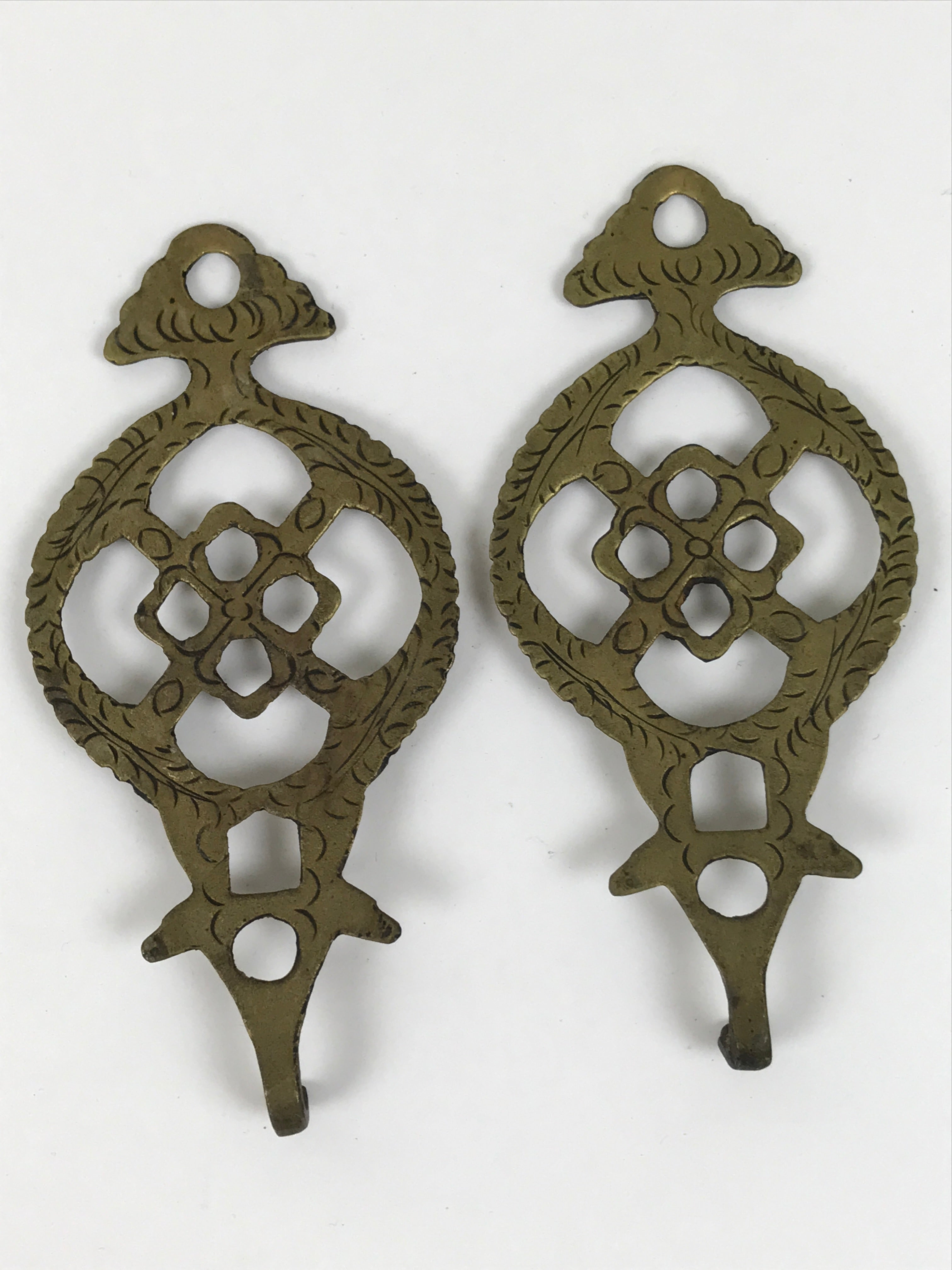 Japanese Brass Metal Buddhist Rinto Lantern Hanger Hooks Vtg 2pc Hardware JK900