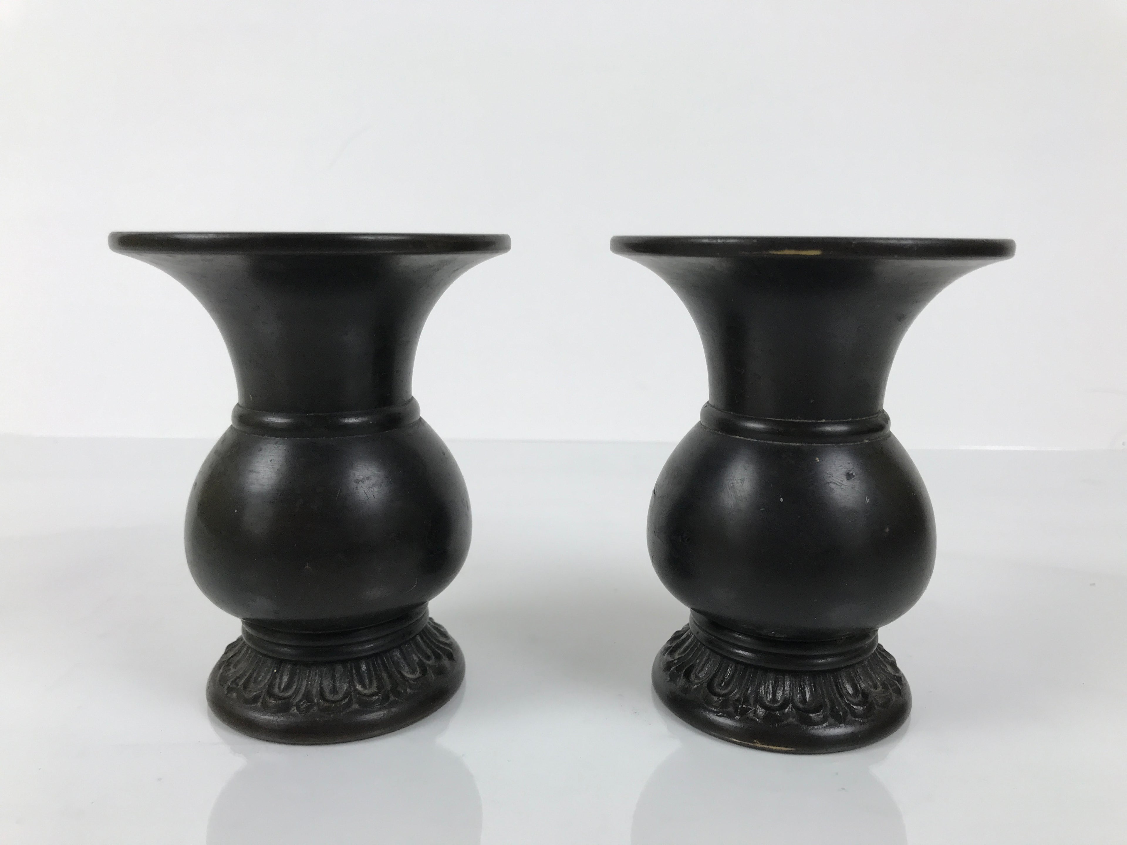 Japanese Buddhist Altar Bronze Metal Flower Vase Vtg 2pc Hanatate Brown BA777