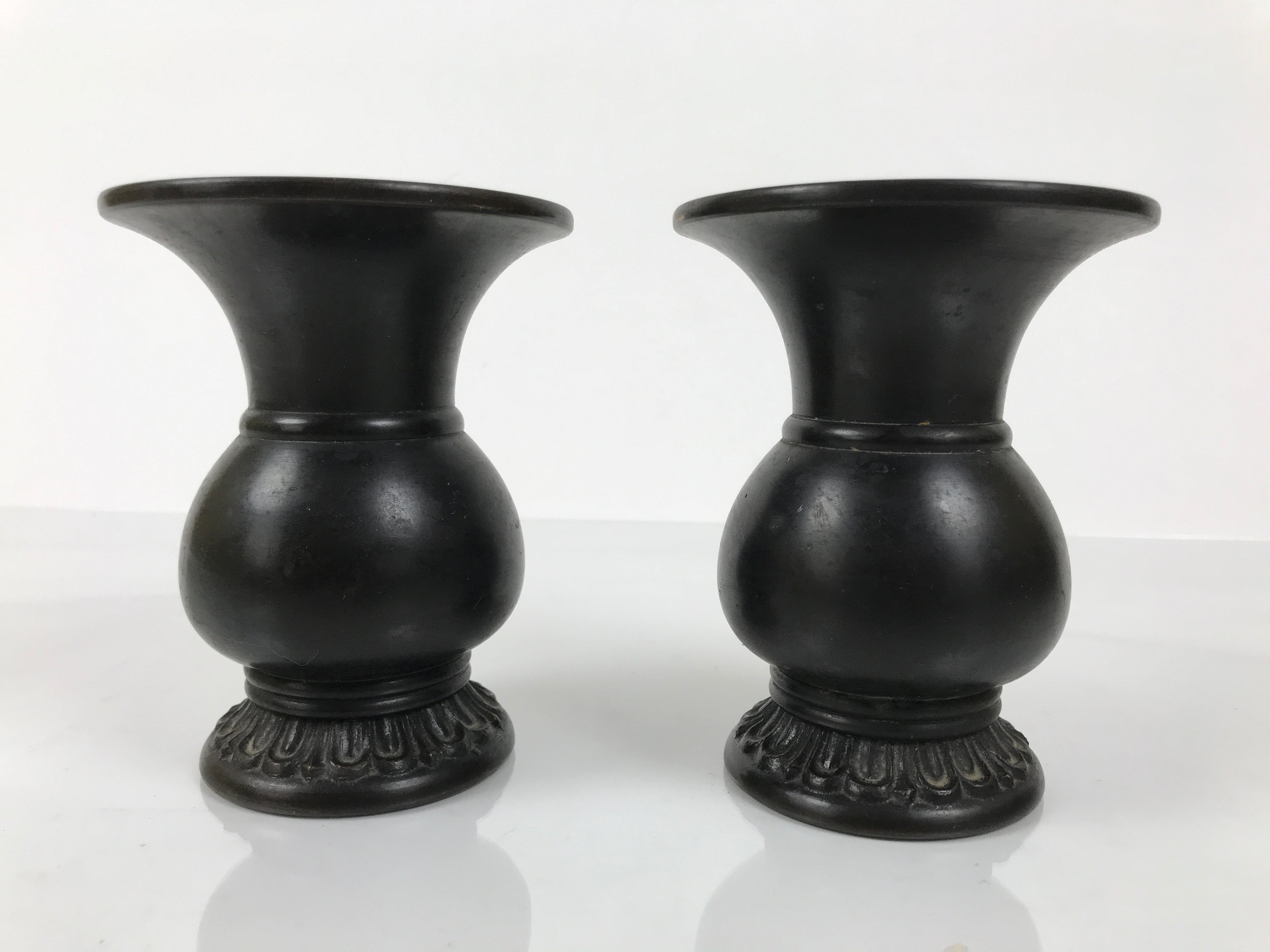 Japanese Buddhist Altar Bronze Metal Flower Vase Vtg 2pc Hanatate Brown BA777