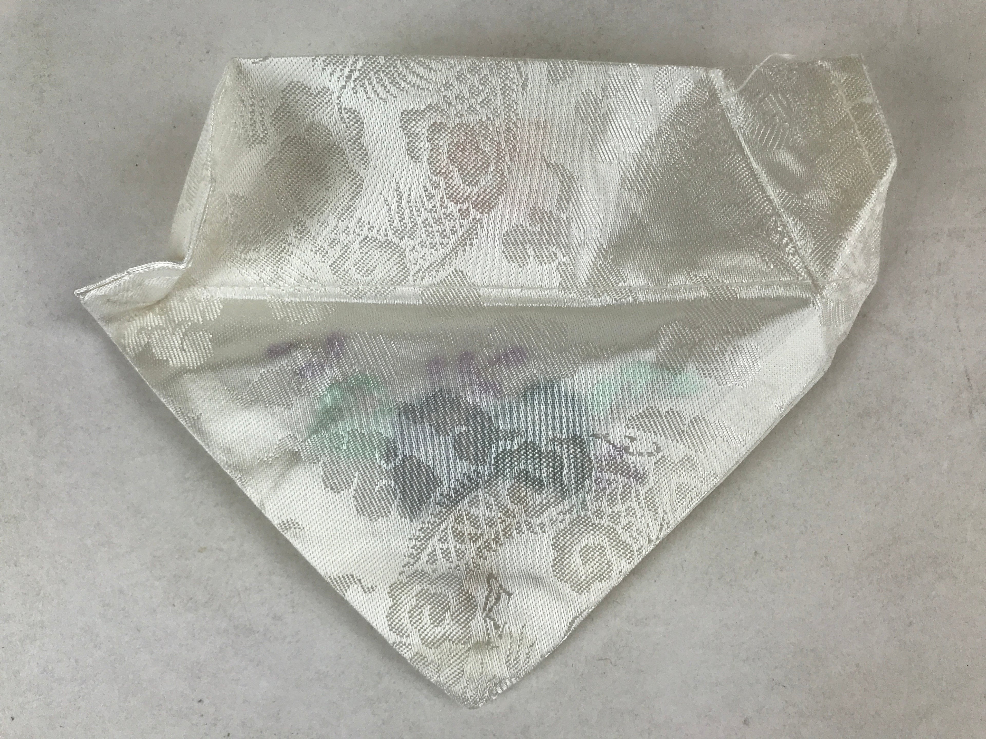 Japanese Buddhist Altar Cloth Uchishiki Vtg Triangle Embroidered Flowers BA251