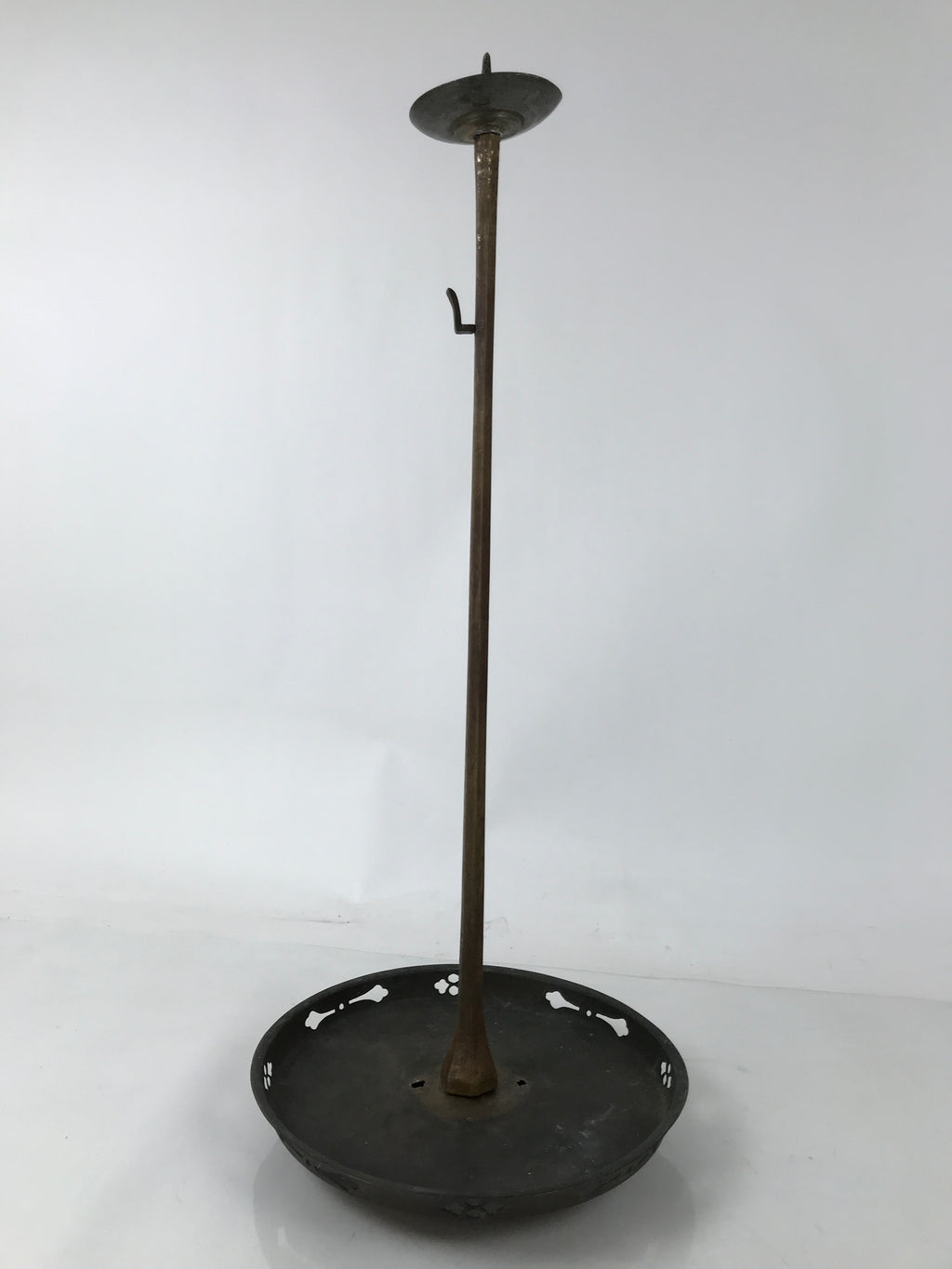 Japanese Buddhist Altar Fitting Bronze Large Candle Stand Metal Shokudai BA597
