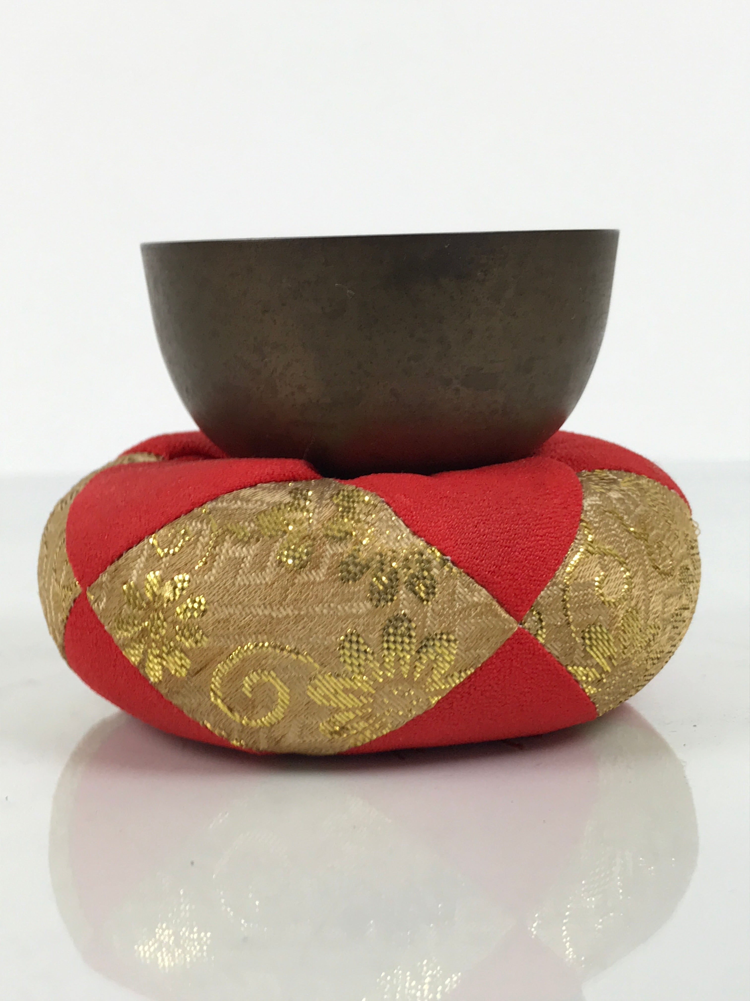 Japanese Buddhist Altar Fitting Bronze Orin Bell Vtg Singing Bowl Pillow BA820