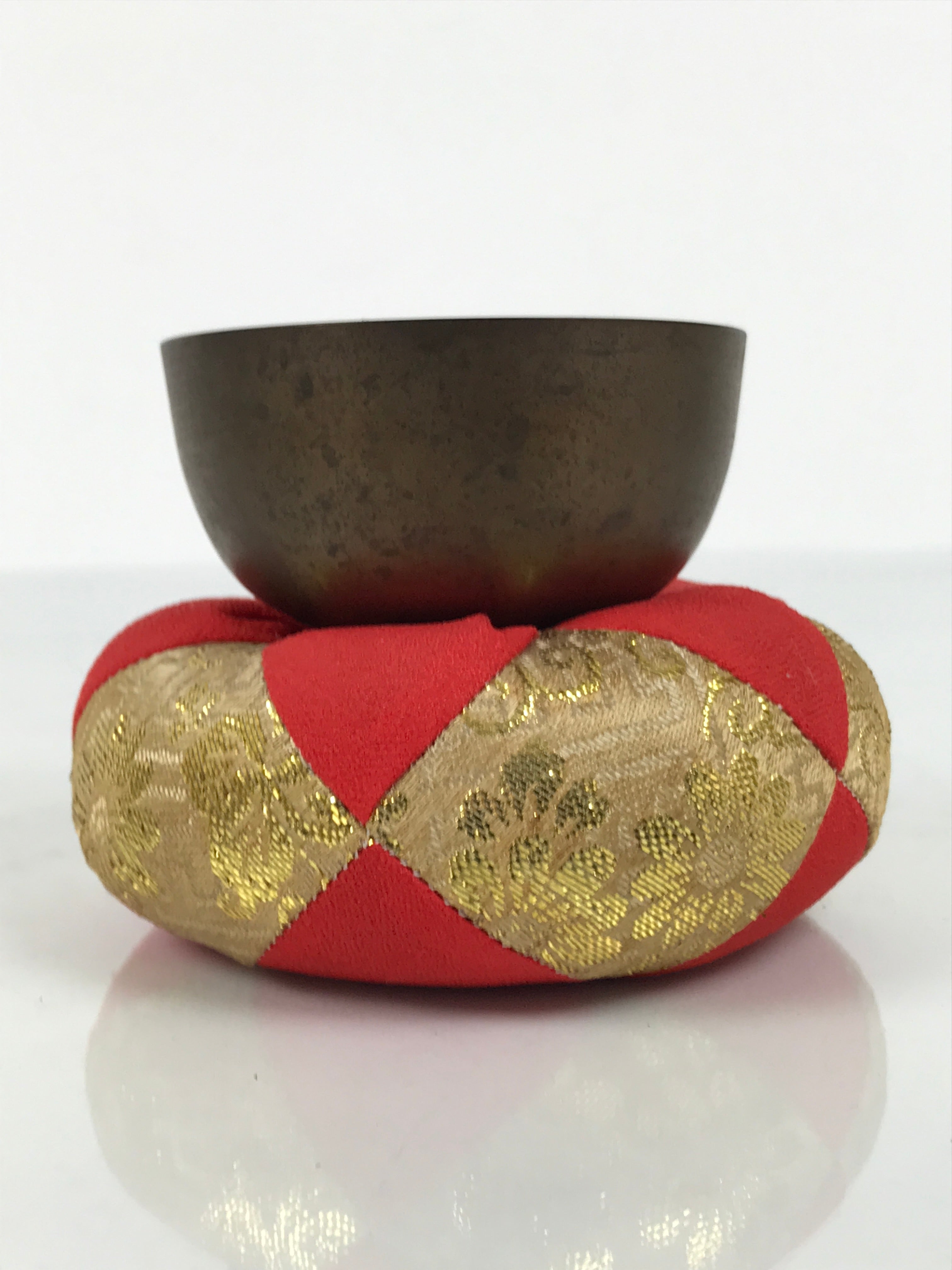 Japanese Buddhist Altar Fitting Bronze Orin Bell Vtg Singing Bowl Pillow BA820