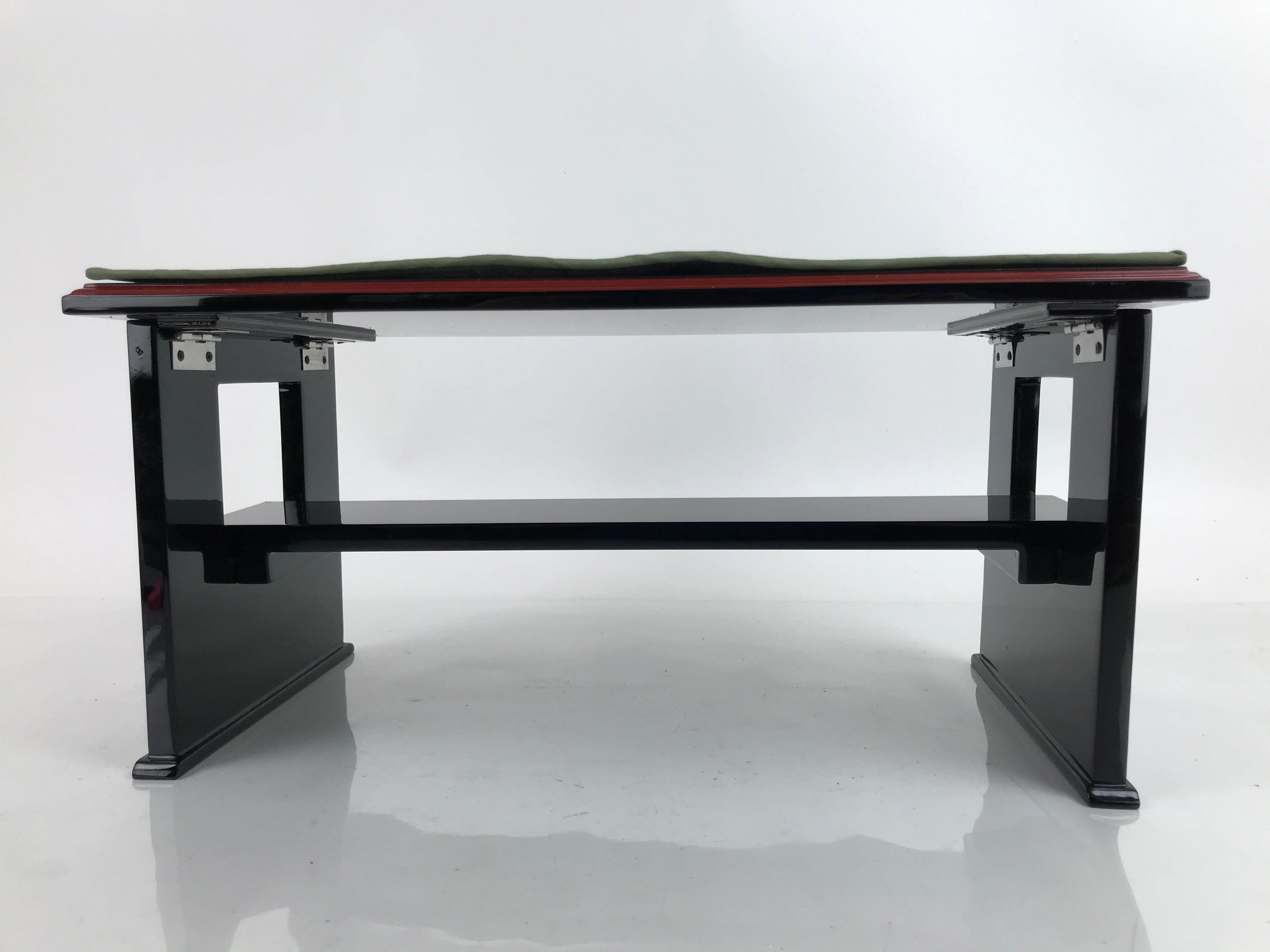 Japanese Buddhist Altar Fitting Lacquer Kyozukue Offering Table Black Red BA374