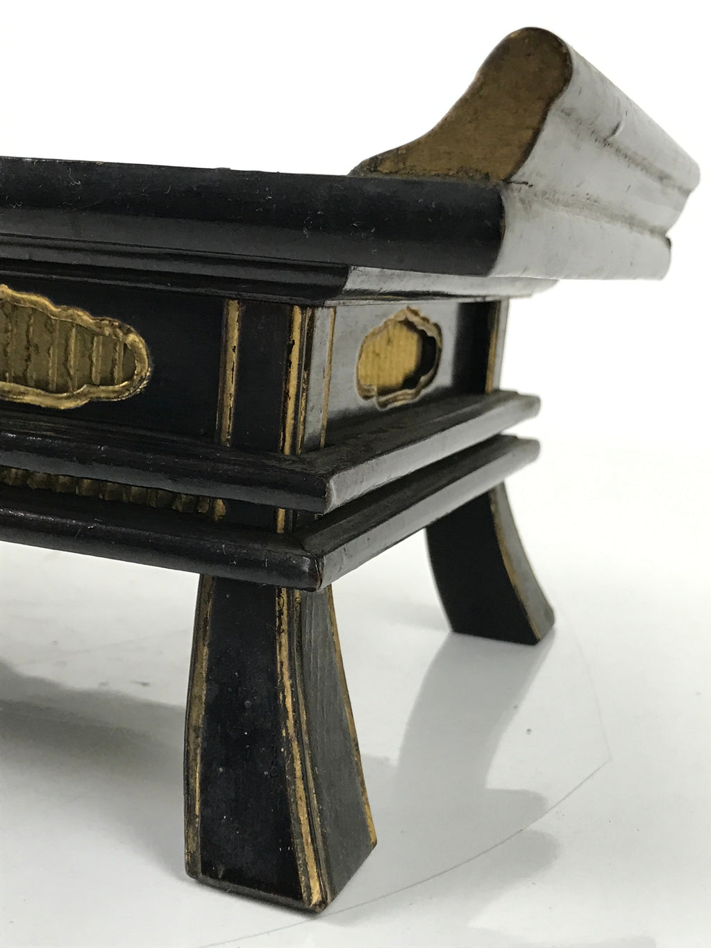 Japanese Buddhist Altar Fitting Lacquer Kyozukue Offering Table Black Red BA497