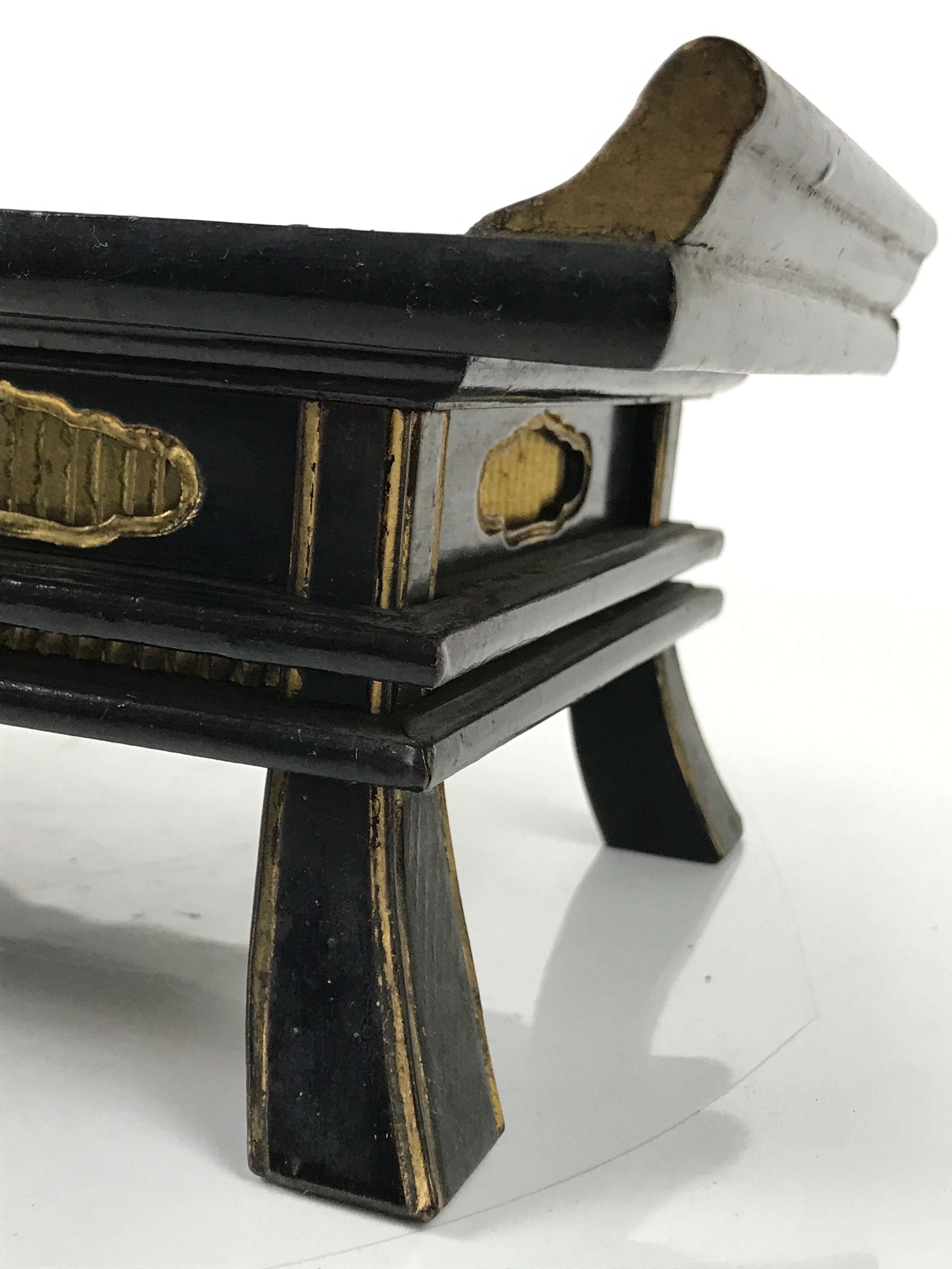 Japanese Buddhist Altar Fitting Lacquer Kyozukue Offering Table Black Red BA497