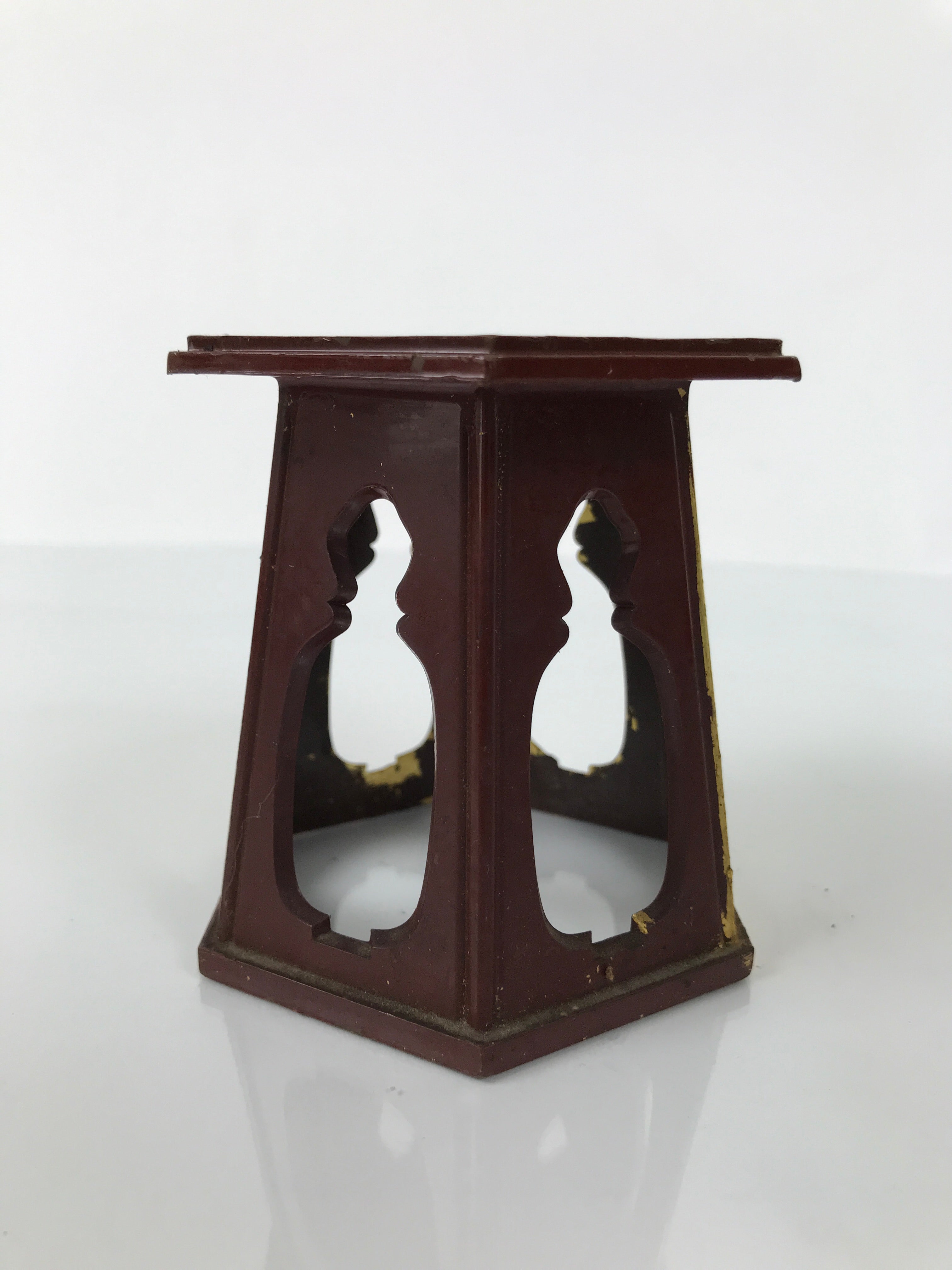 Japanese Buddhist Altar Fitting Offering Cup Stand Bukki Butsugu Gold Red BA734