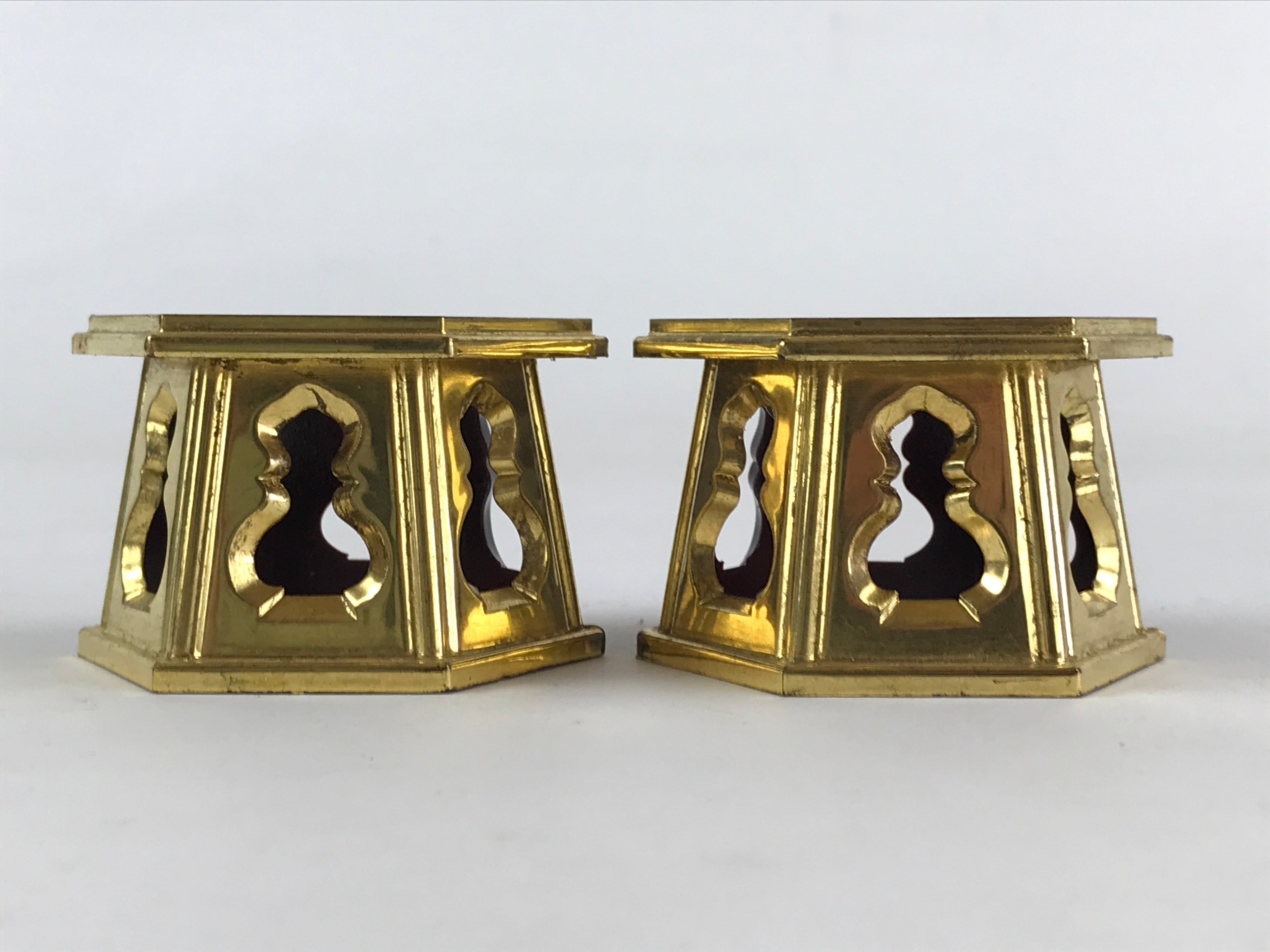 Japanese Buddhist Altar Fitting Offering Cup Stand Vtg 2pc Bukki Butsugu Gold BA