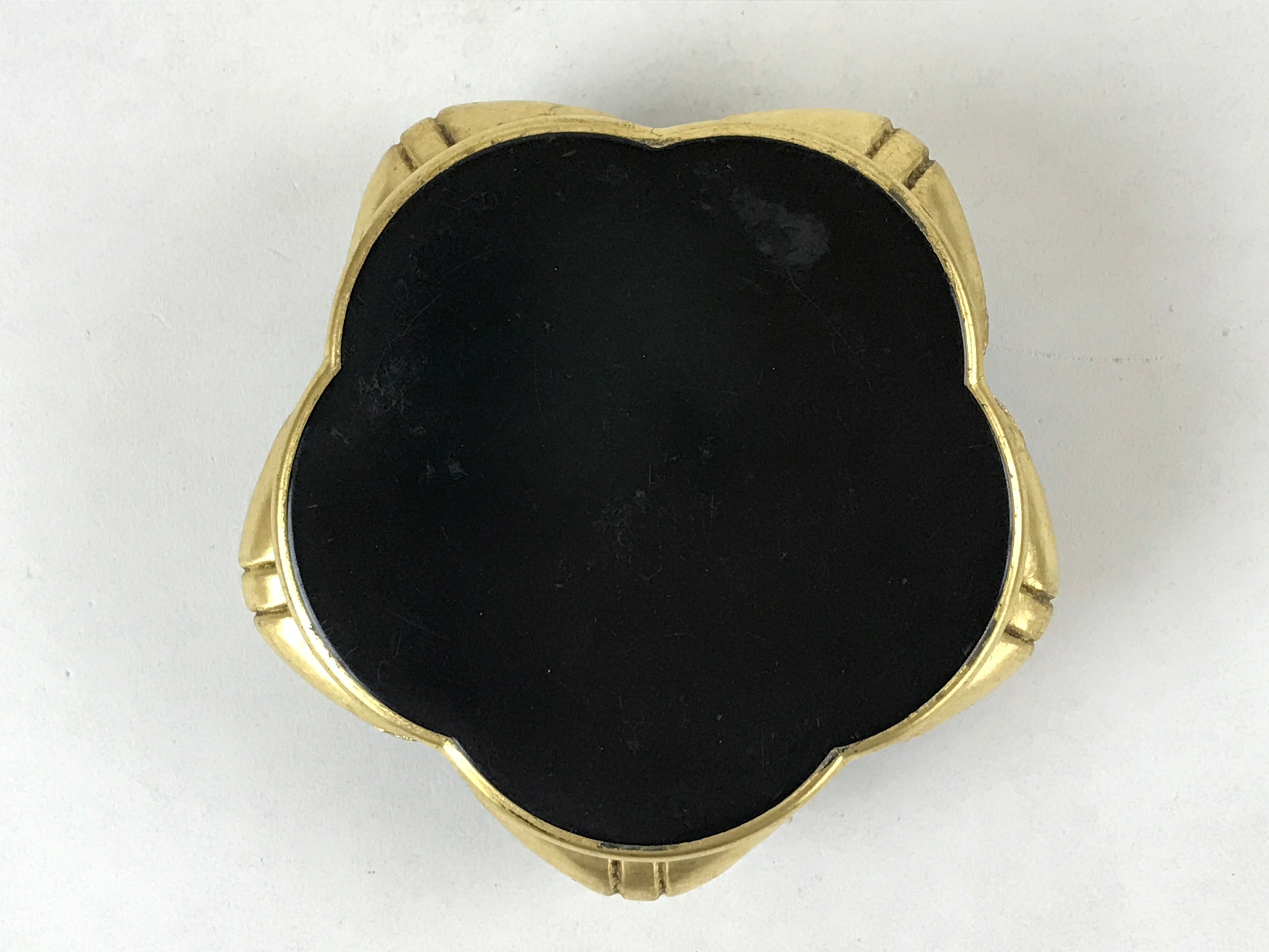 Japanese Buddhist Altar Fitting Offering Cup Stand Vtg Bukki Black Gold BA192