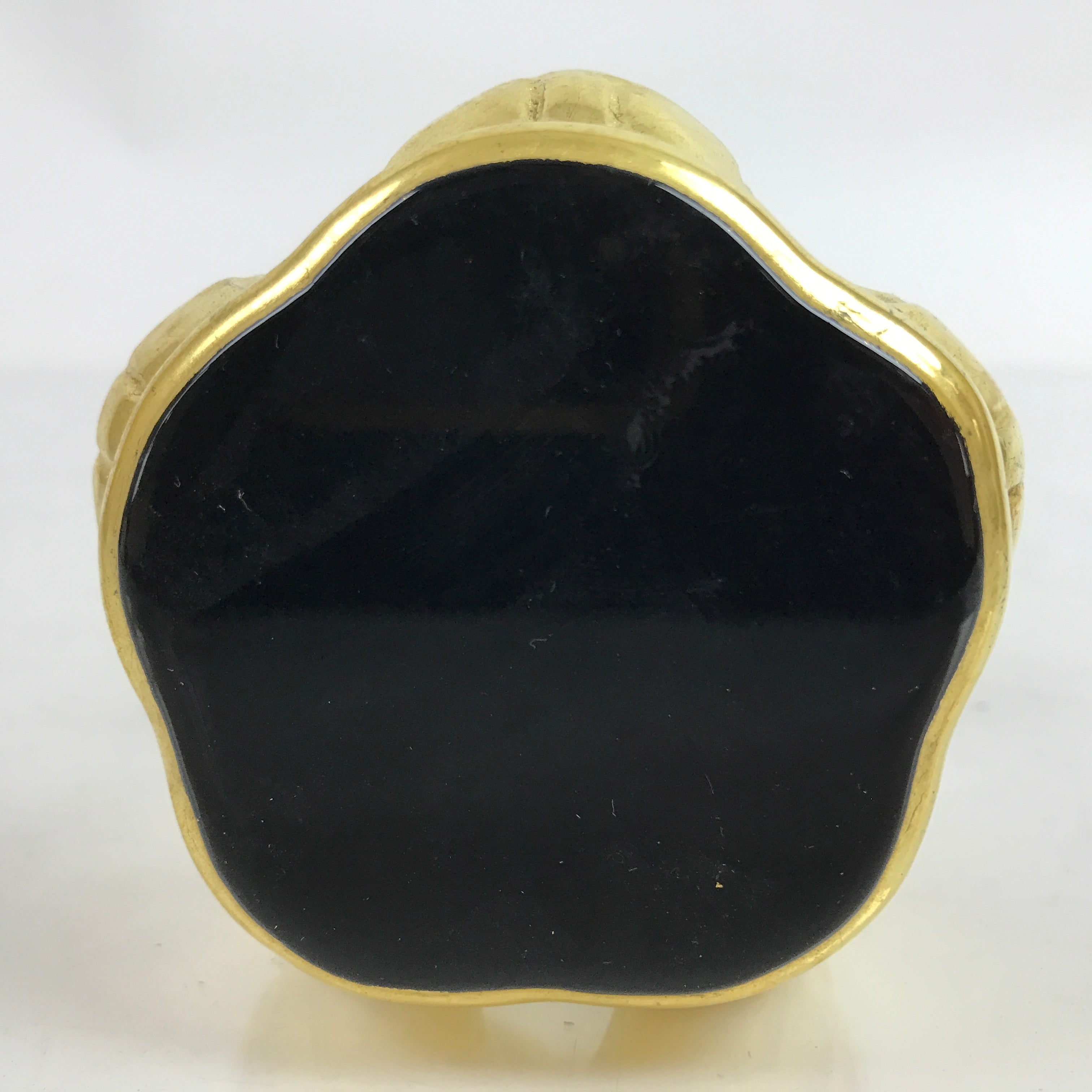 Japanese Buddhist Altar Fitting Offering Cup Stand Vtg Bukki Black Gold BA358