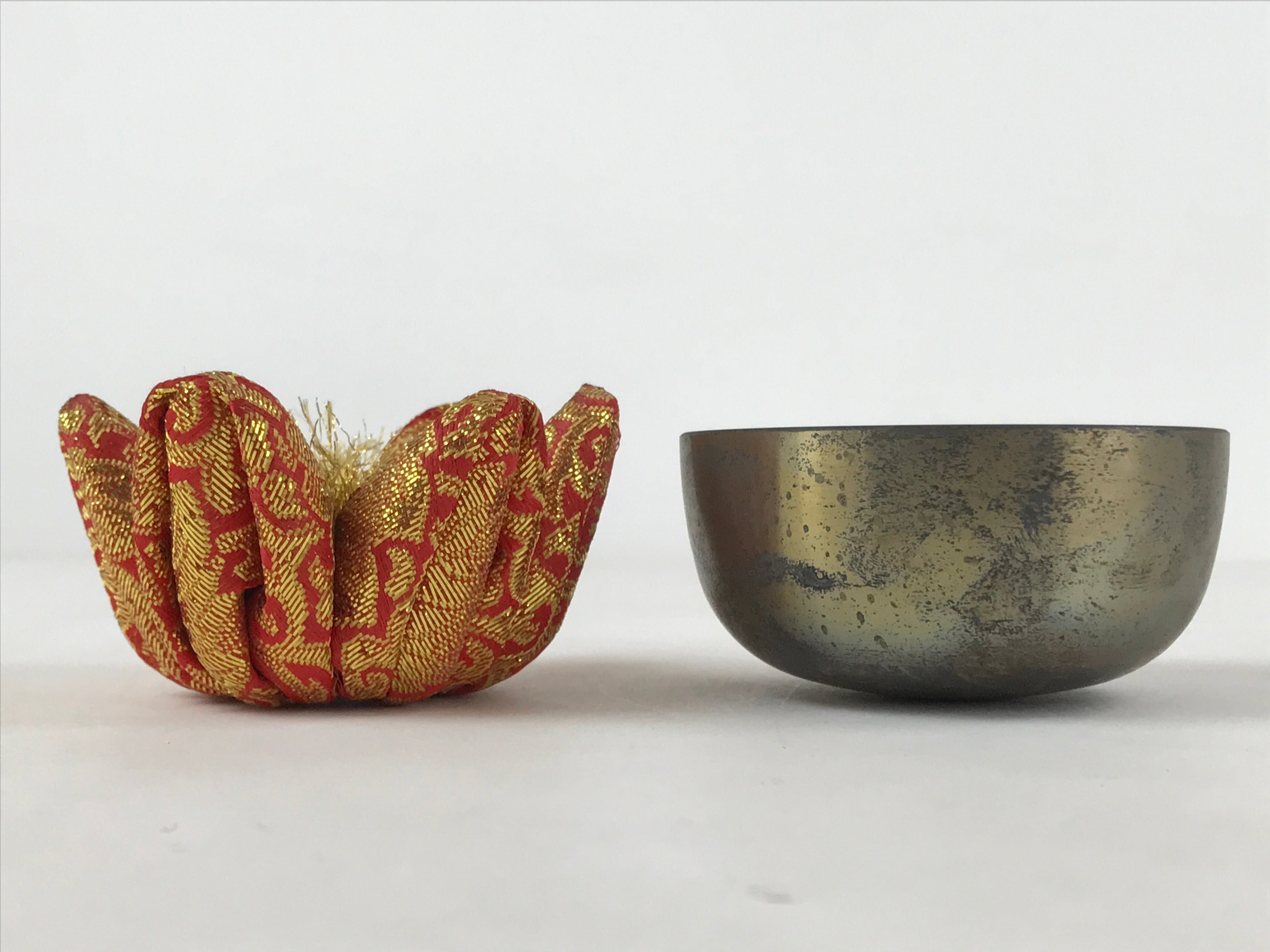 Japanese Buddhist Altar Fitting Orin Bell Singing Bowl Vtg Pillow Striker BA244