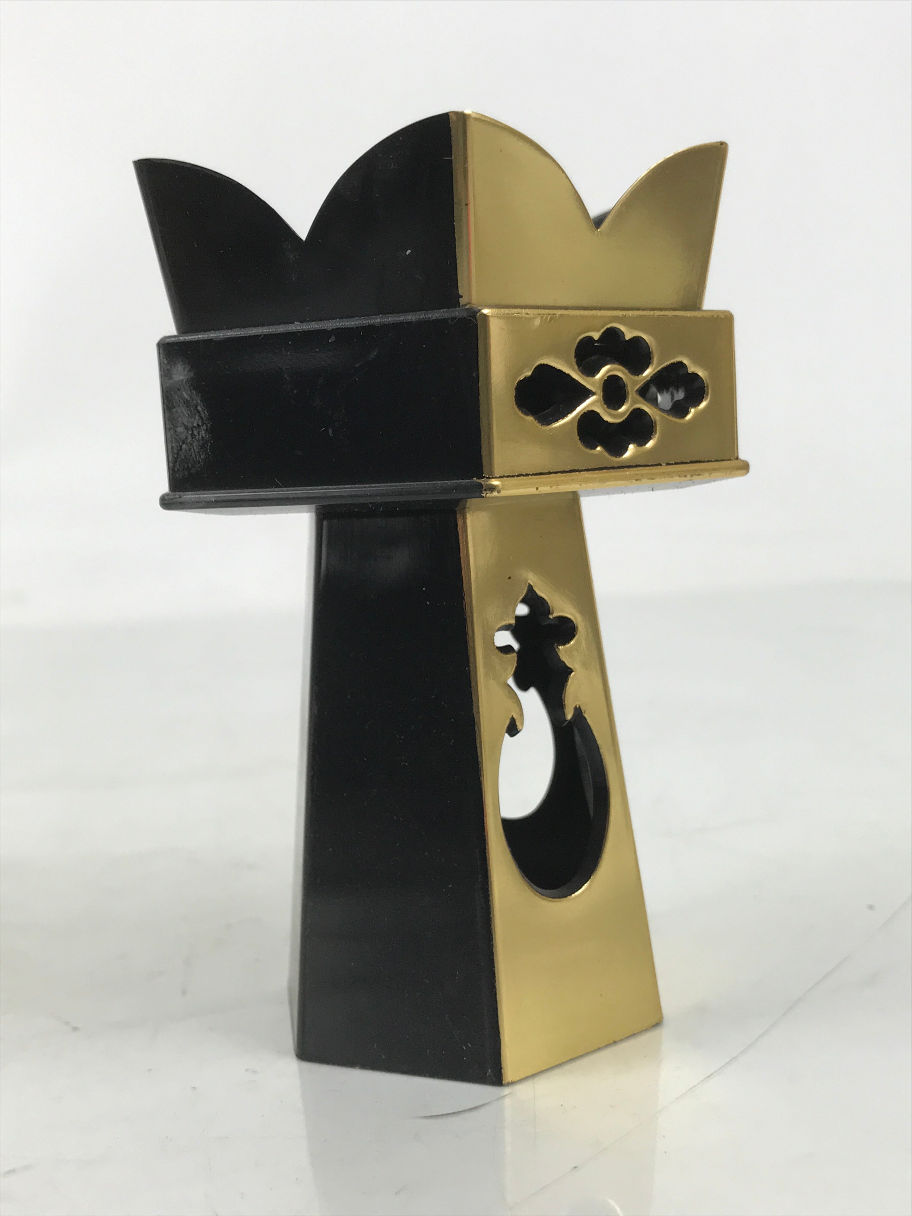 Japanese Buddhist Altar Fitting Resin Kuge Offering Stand Vtg Gold Black BA644