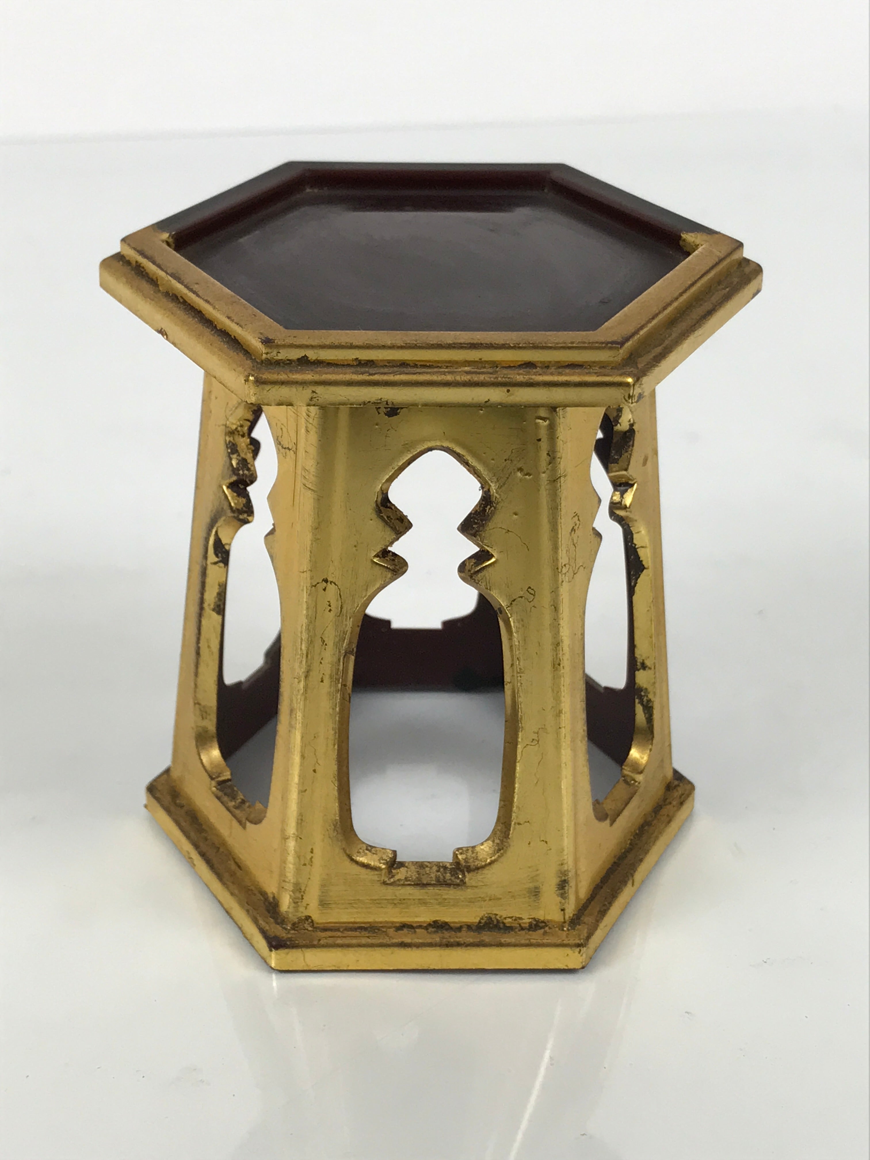 Japanese Buddhist Altar Fitting Resin Offering Cup Stand Butsugu Gold Red BA870
