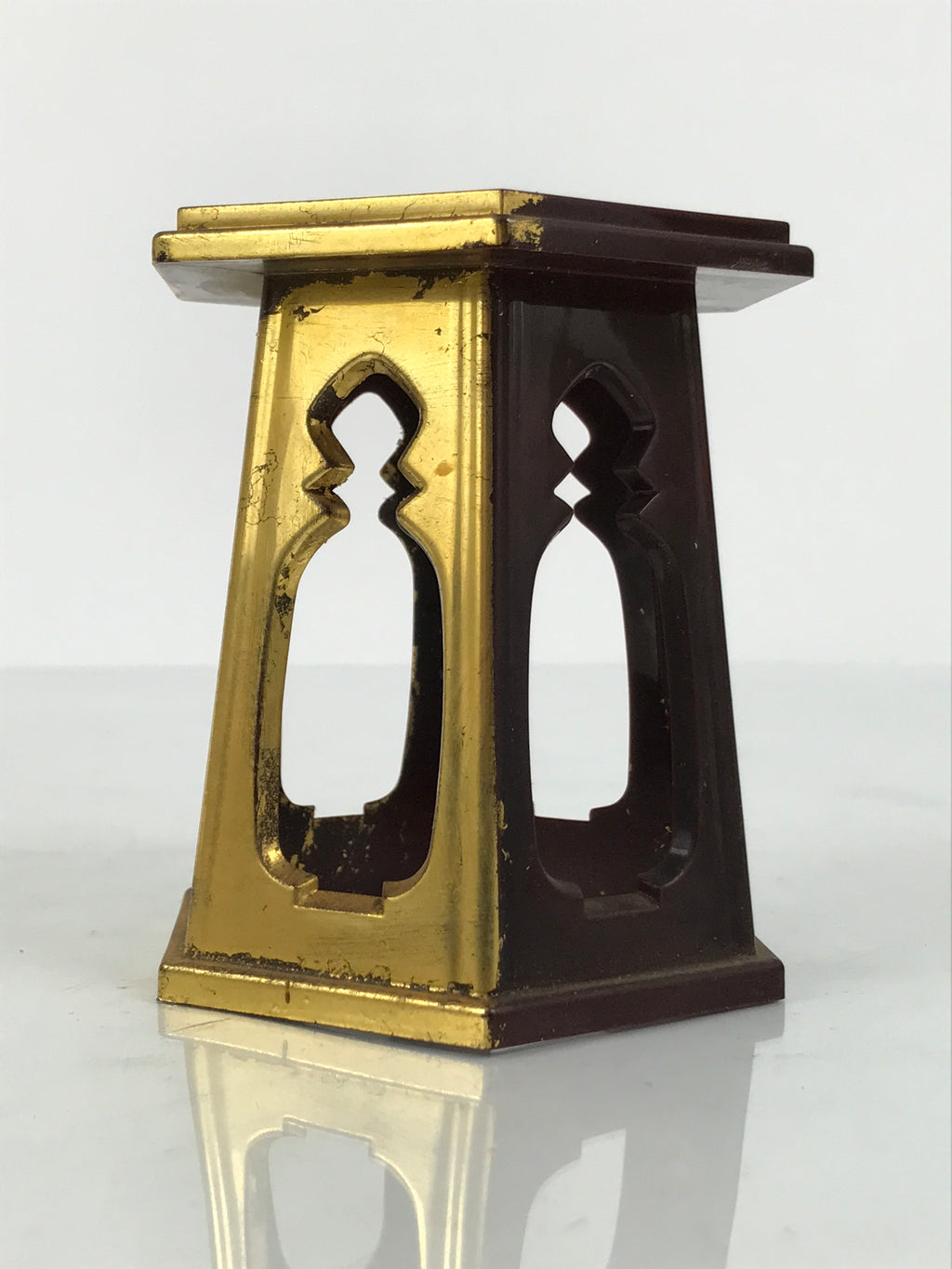 Japanese Buddhist Altar Fitting Resin Offering Cup Stand Butsugu Gold Red BA870