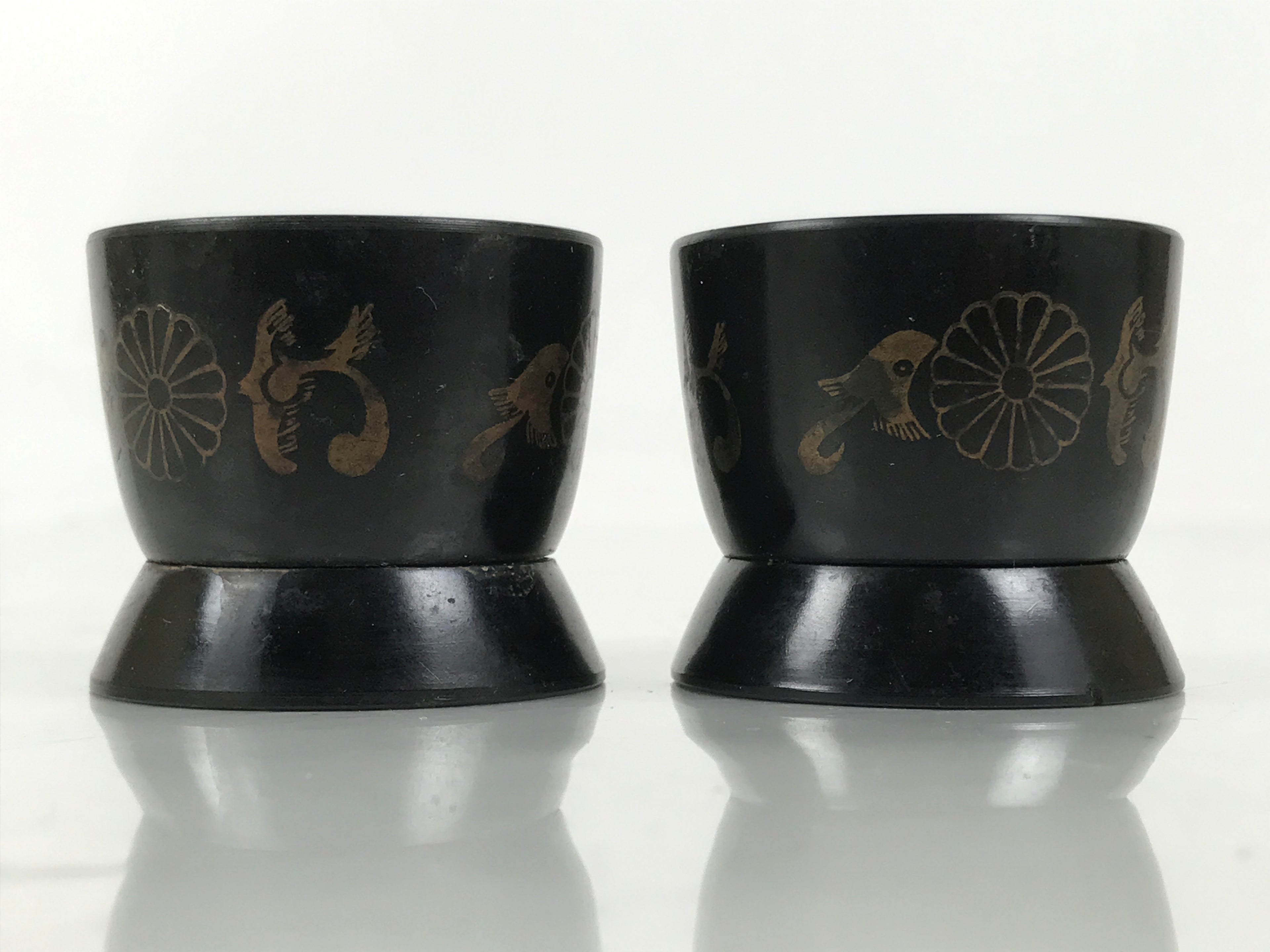 Japanese Buddhist Altar Fitting Resin Sake Cup Vtg 2pc Butsugu Black Kiku BA672