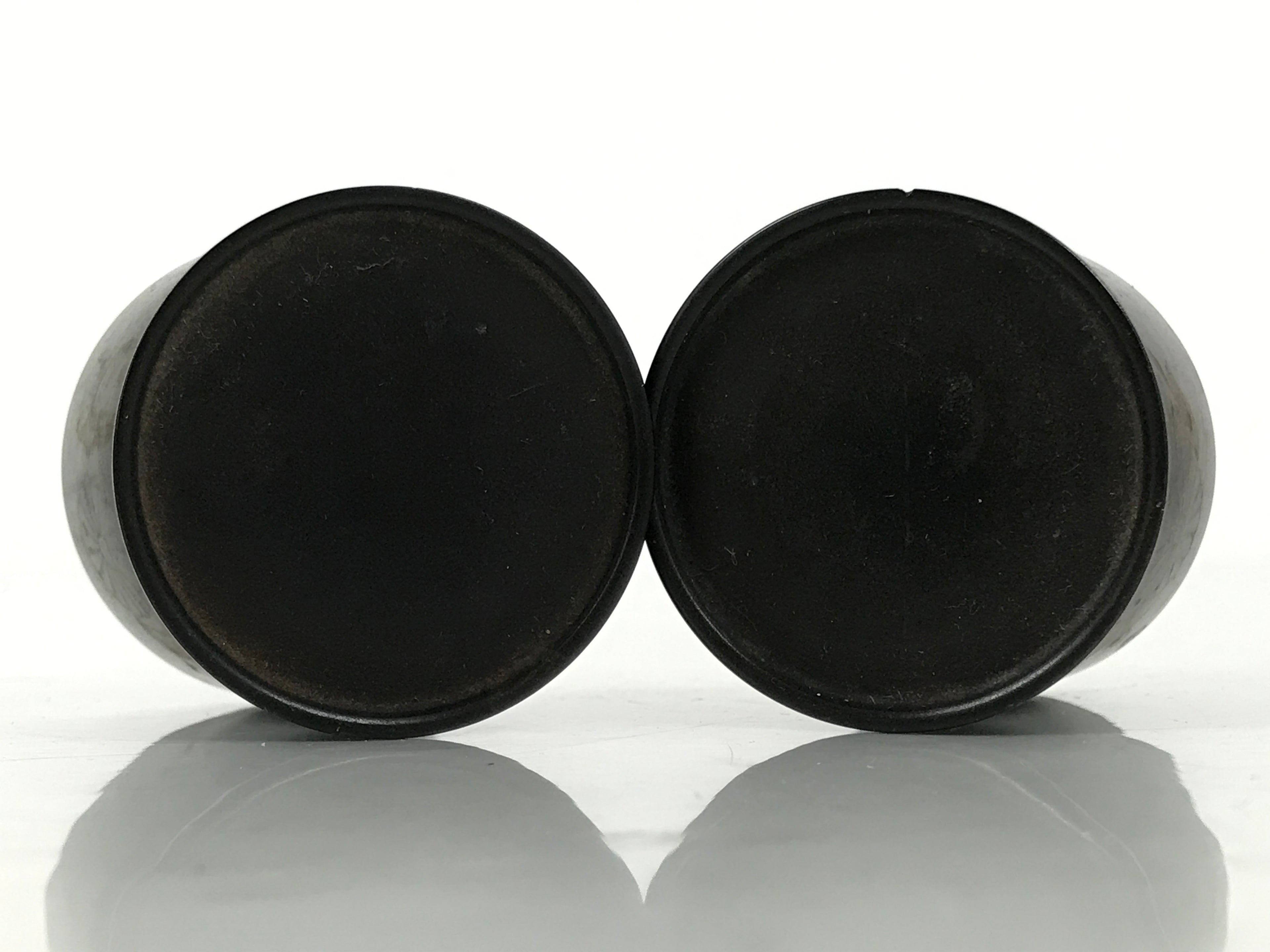 Japanese Buddhist Altar Fitting Resin Sake Cup Vtg 2pc Butsugu Black Kiku BA672