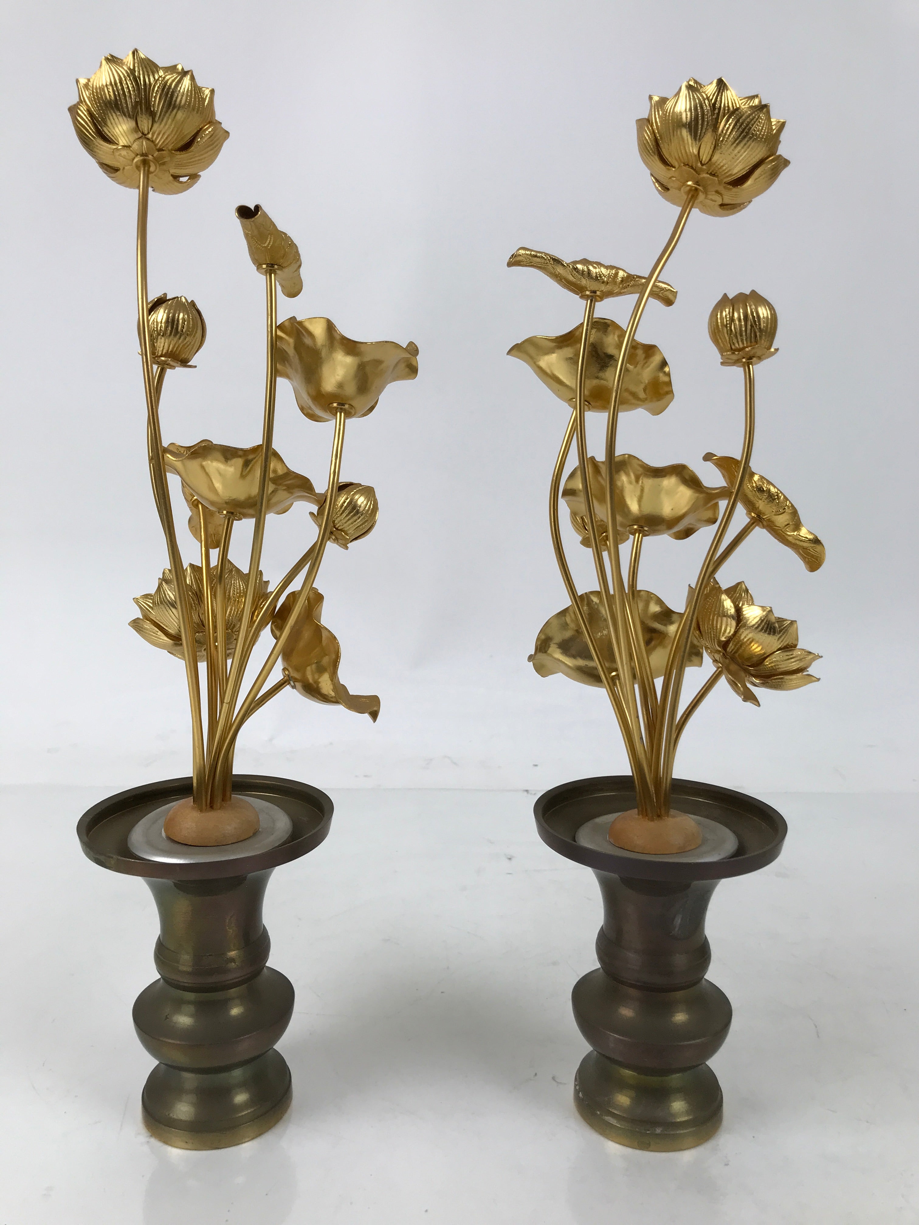 Japanese Buddhist Altar Fitting Vtg Gold Lotus Flowers Jouka Hanatate 2pcs BA716