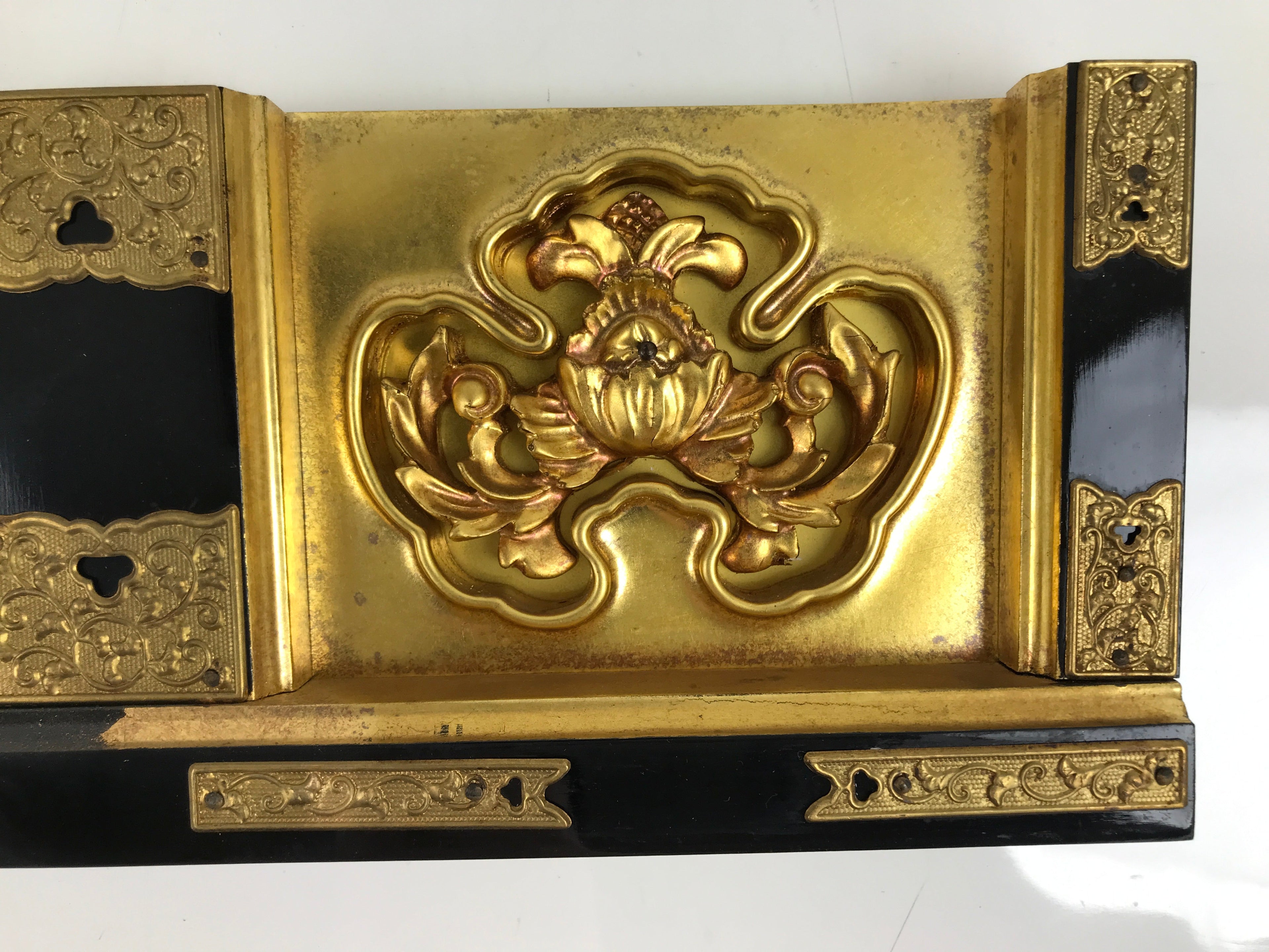 Japanese Buddhist Altar Lacquer Wood Spare Part Vtg Base Piece Brass Black BA431