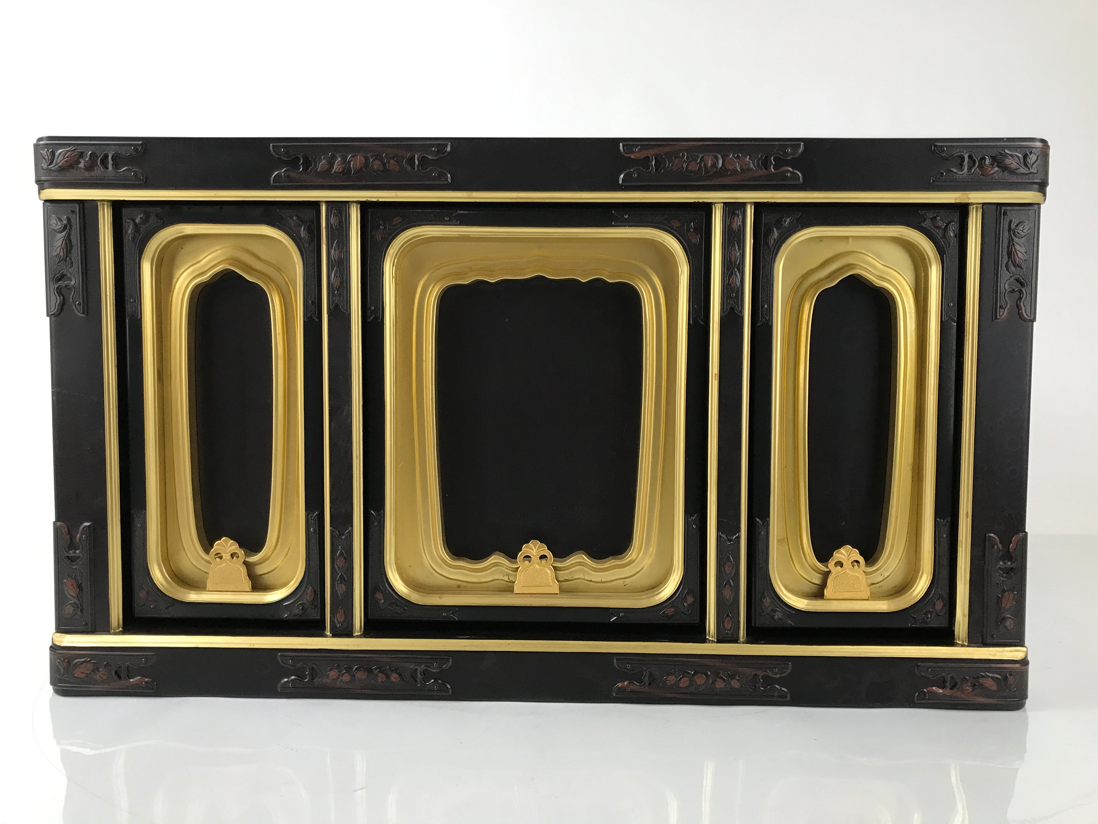 Japanese Buddhist Altar Lacquered Wood Base Piece Black Gold Makie Drawers BA585