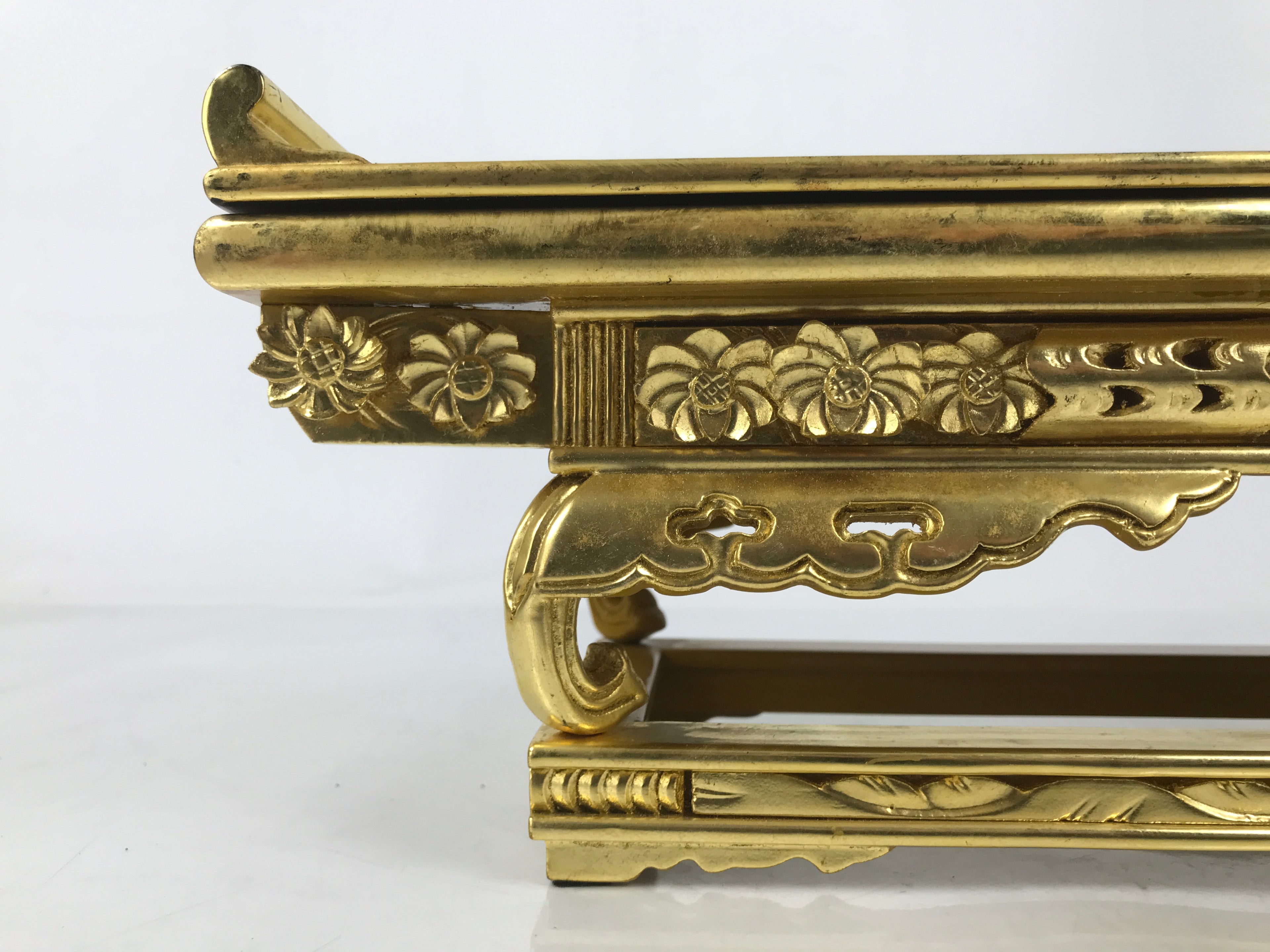 Japanese Buddhist Altar Lacquered Wood Offering Table Vtg Maejoku Red Gold BA603
