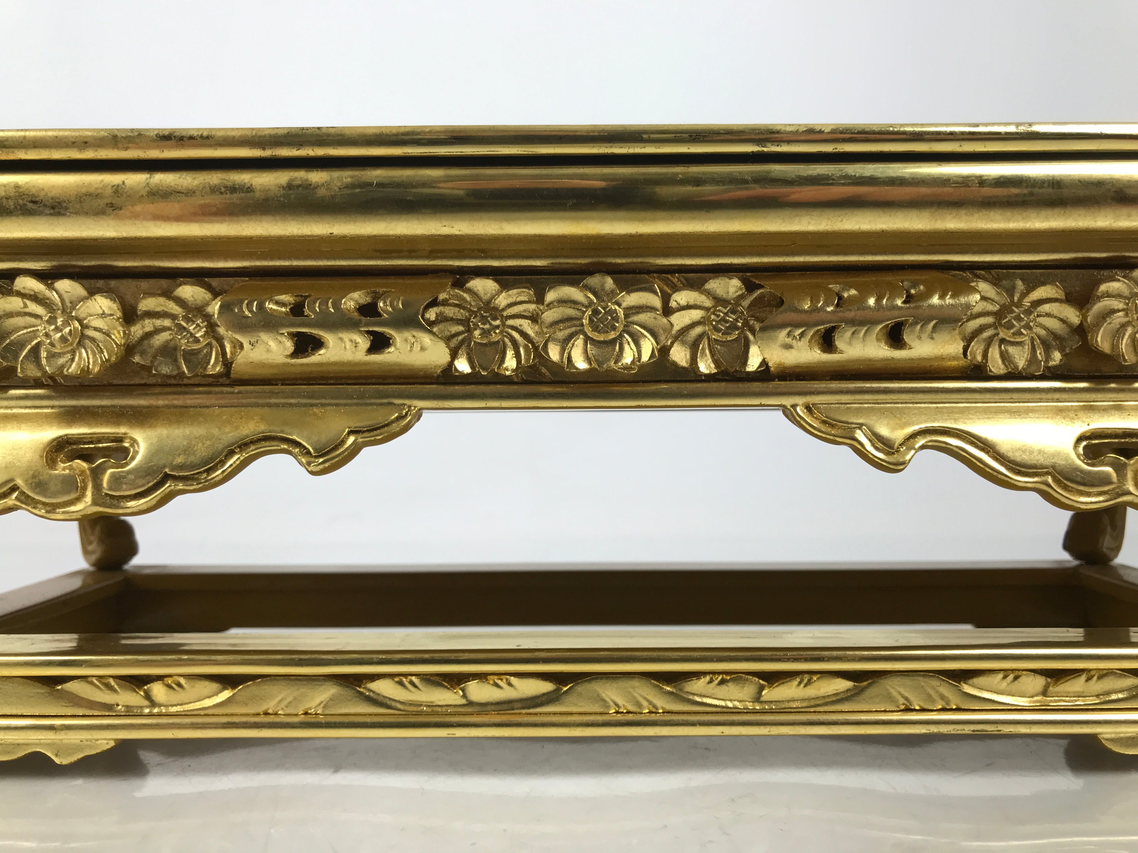 Japanese Buddhist Altar Lacquered Wood Offering Table Vtg Maejoku Red Gold BA603