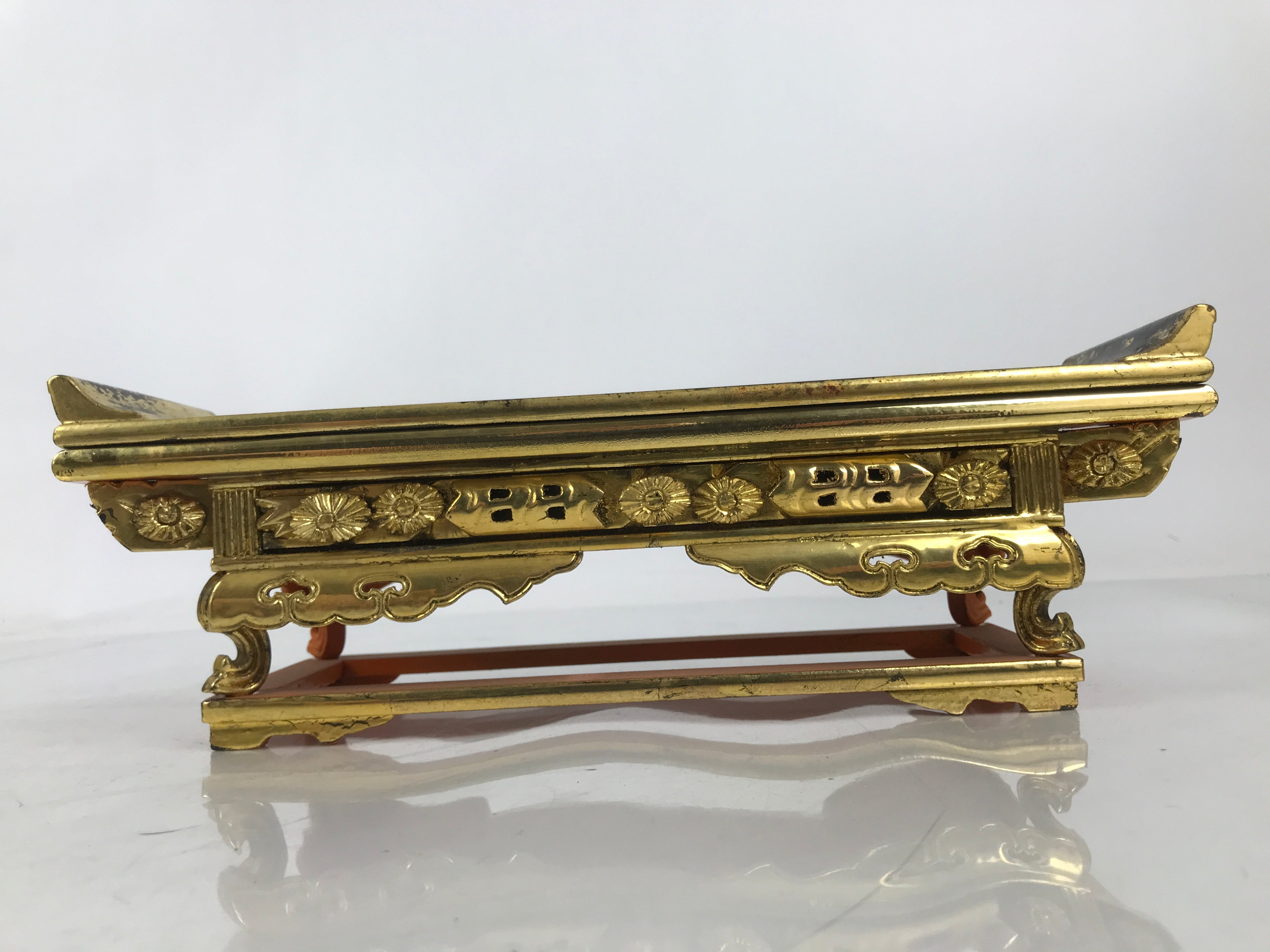 Japanese Buddhist Altar Lacquered Wood Offering Table Vtg Maejoku Red Gold BA626