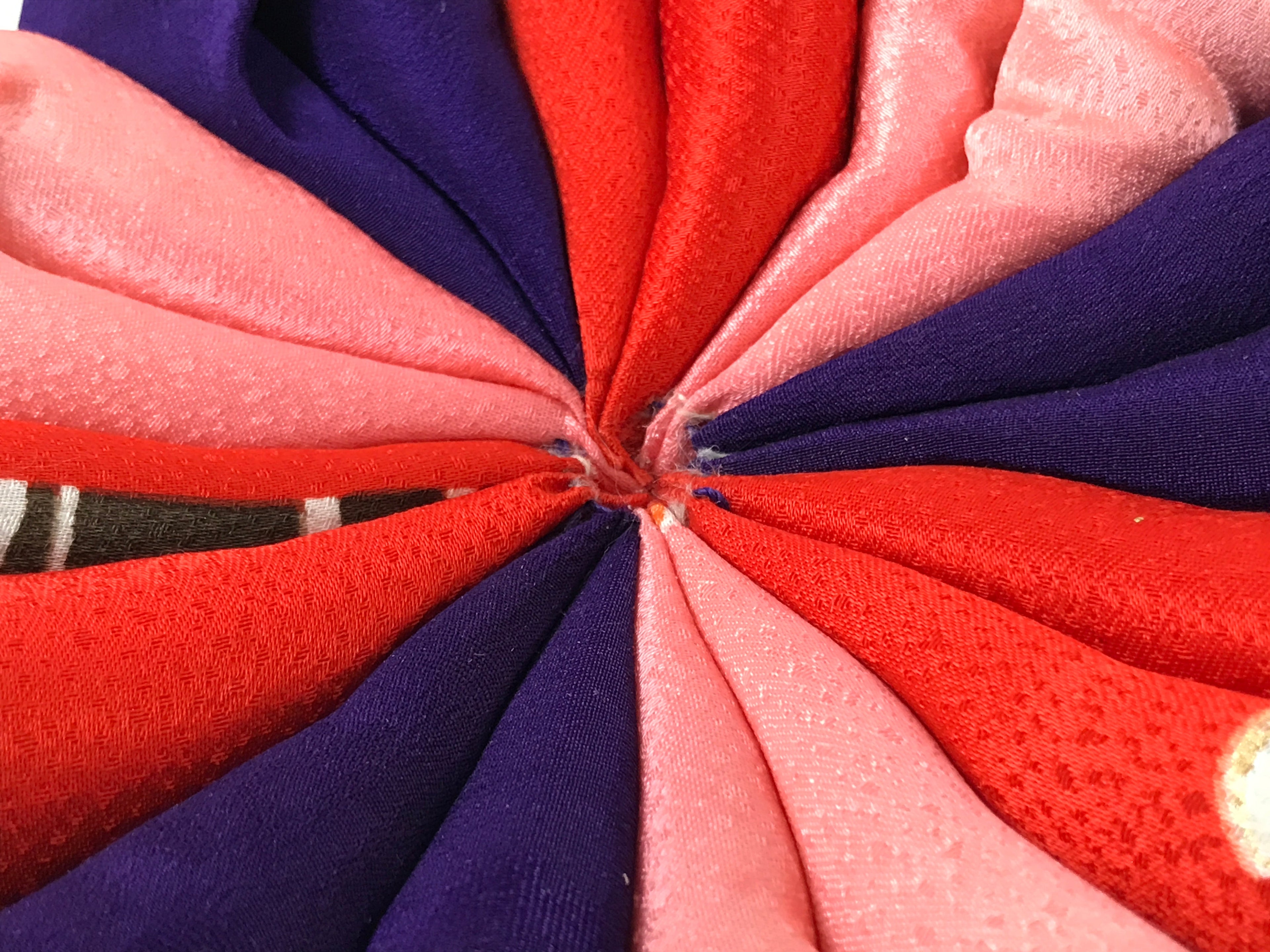 Japanese Buddhist Altar Orin Bell Singing Bowl Silk Fabric Pillow Pink Red BA546