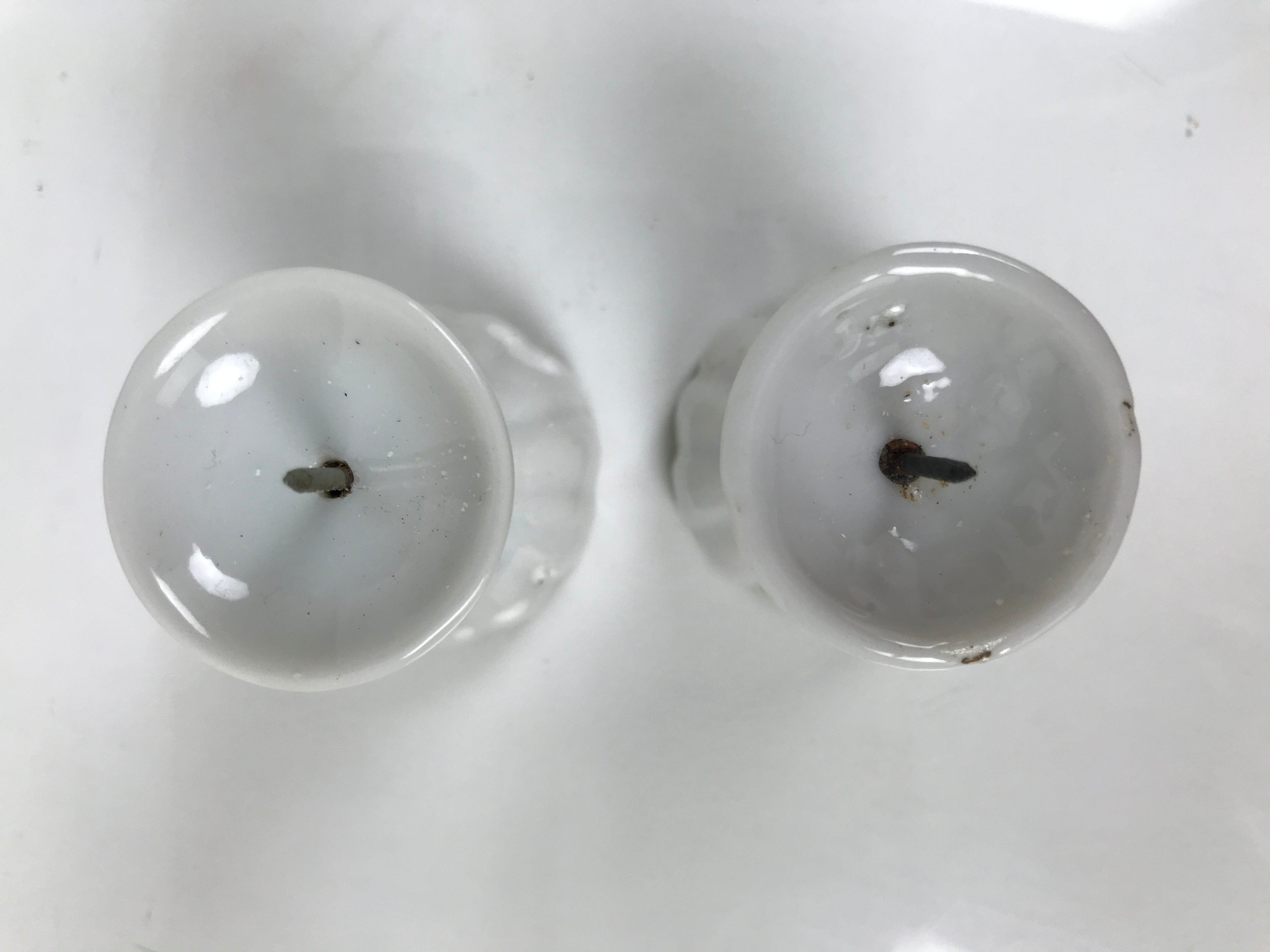 Japanese Buddhist Altar Porcelain Candle Stand 2pcs Shokudai Simple White BA827