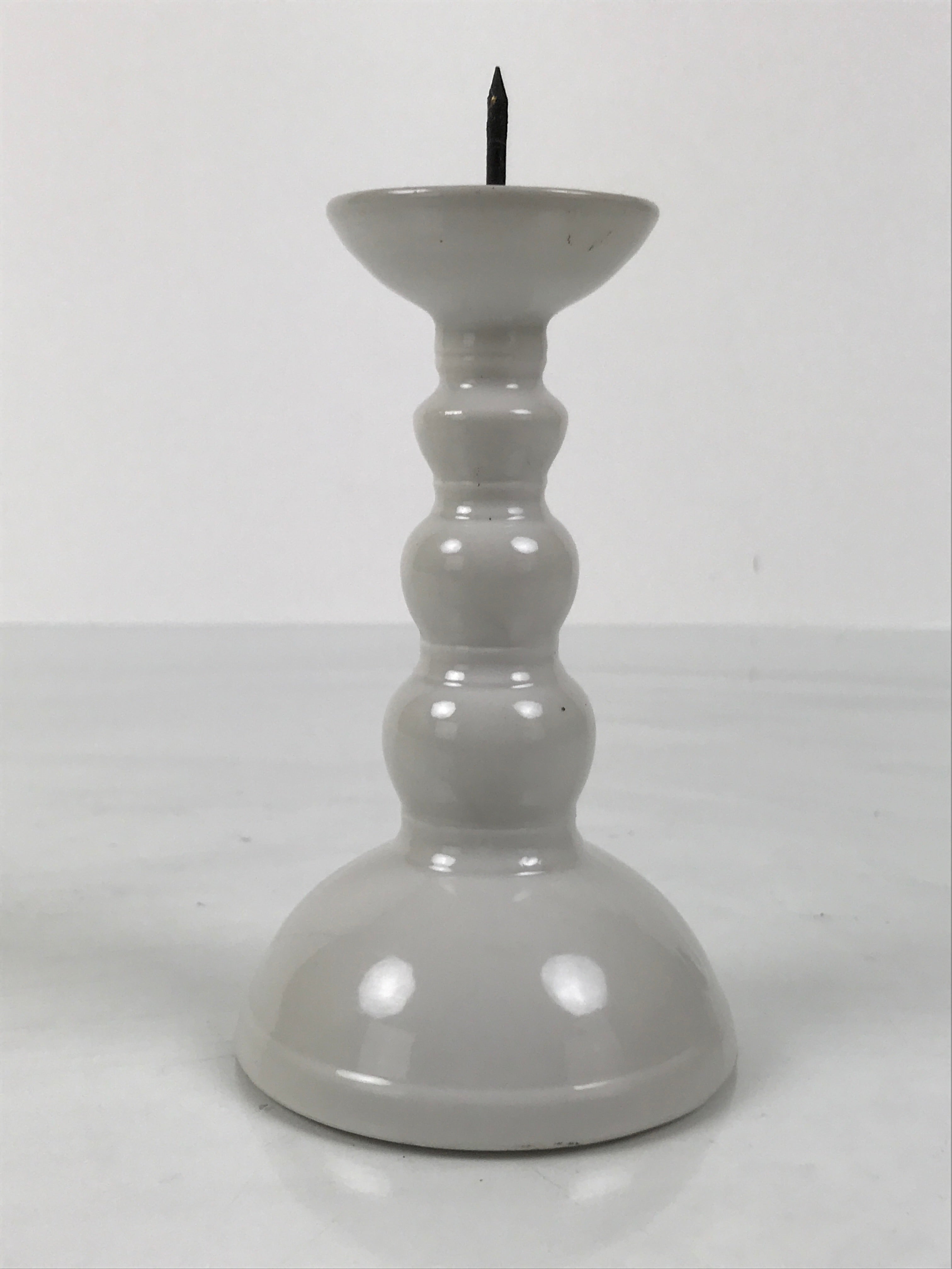 Japanese Buddhist Altar Porcelain Candle Stand Vtg Shokudai Simple White BA792