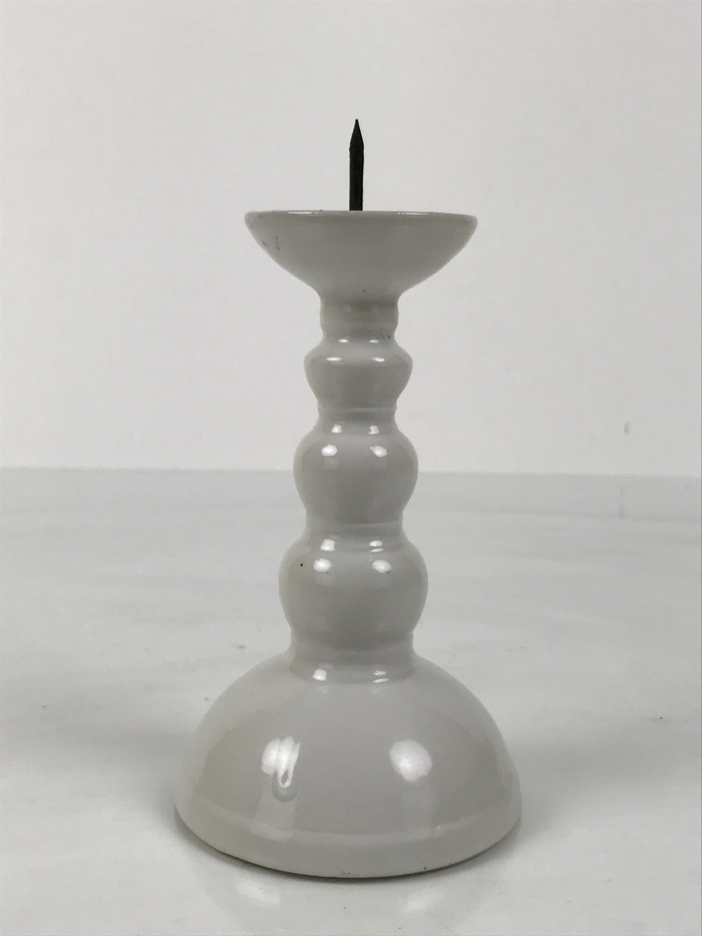 Japanese Buddhist Altar Porcelain Candle Stand Vtg Shokudai Simple White BA792