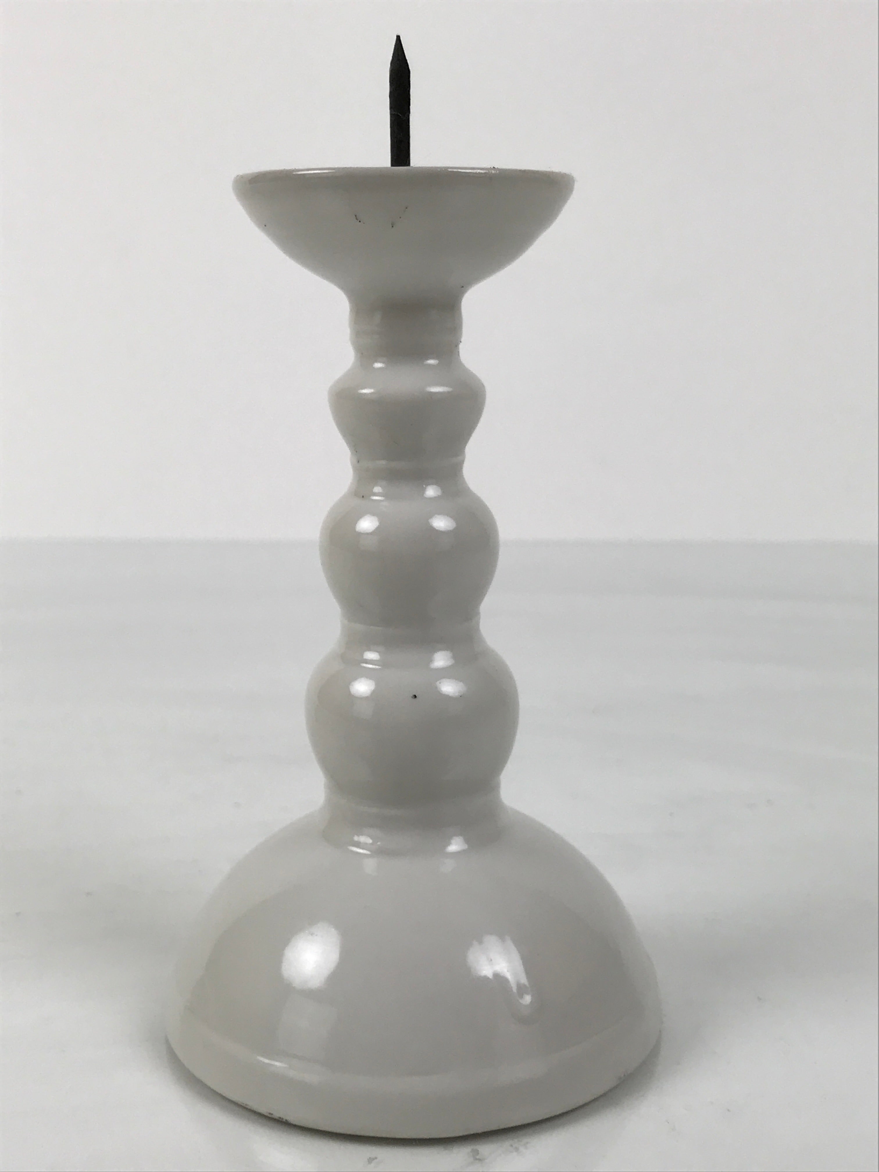 Japanese Buddhist Altar Porcelain Candle Stand Vtg Shokudai Simple White BA792