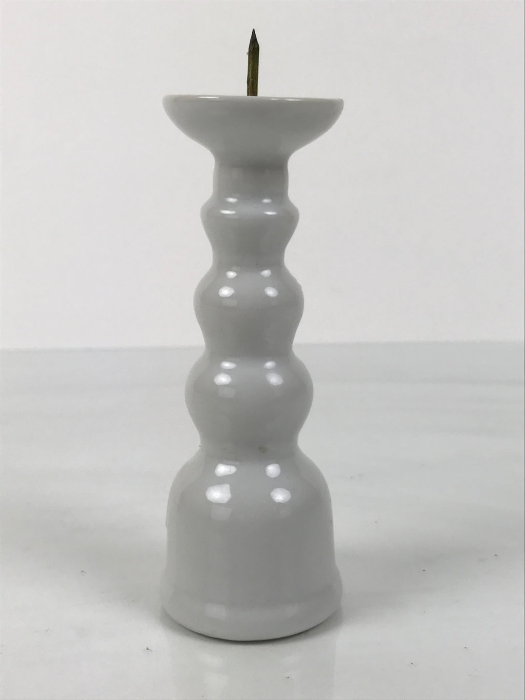 Japanese Buddhist Altar Porcelain Candle Stand Vtg Shokudai Simple White BA793