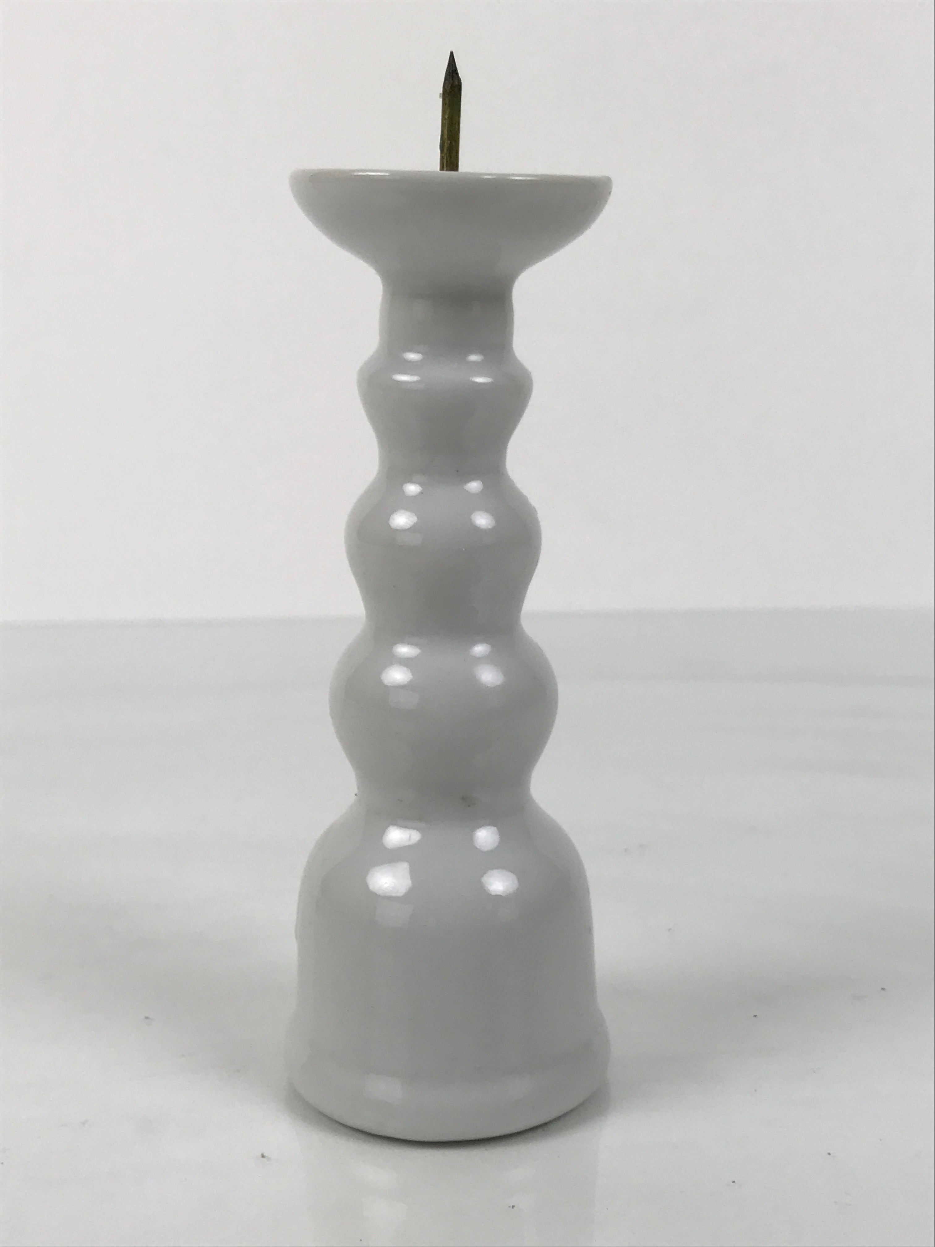 Japanese Buddhist Altar Porcelain Candle Stand Vtg Shokudai Simple White BA793