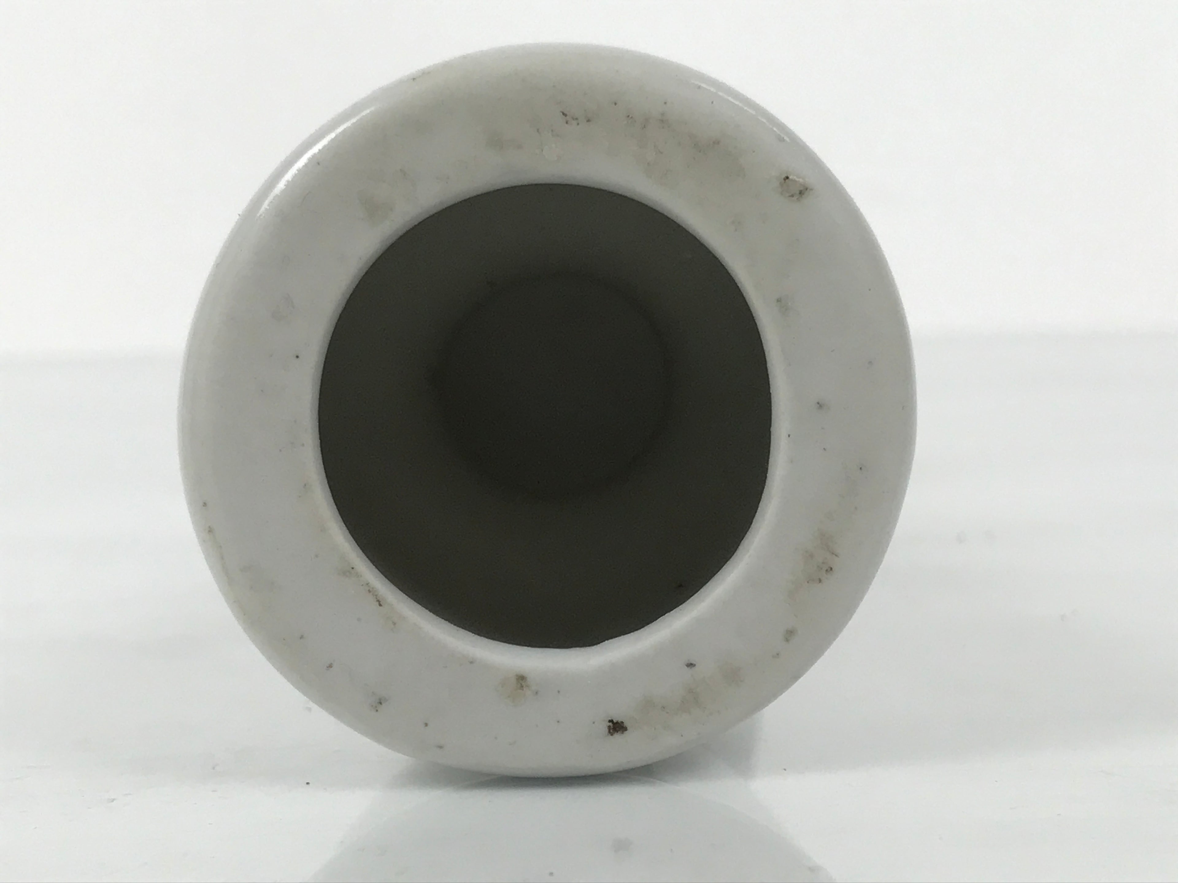 Japanese Buddhist Altar Porcelain Candle Stand Vtg Shokudai Simple White BA793