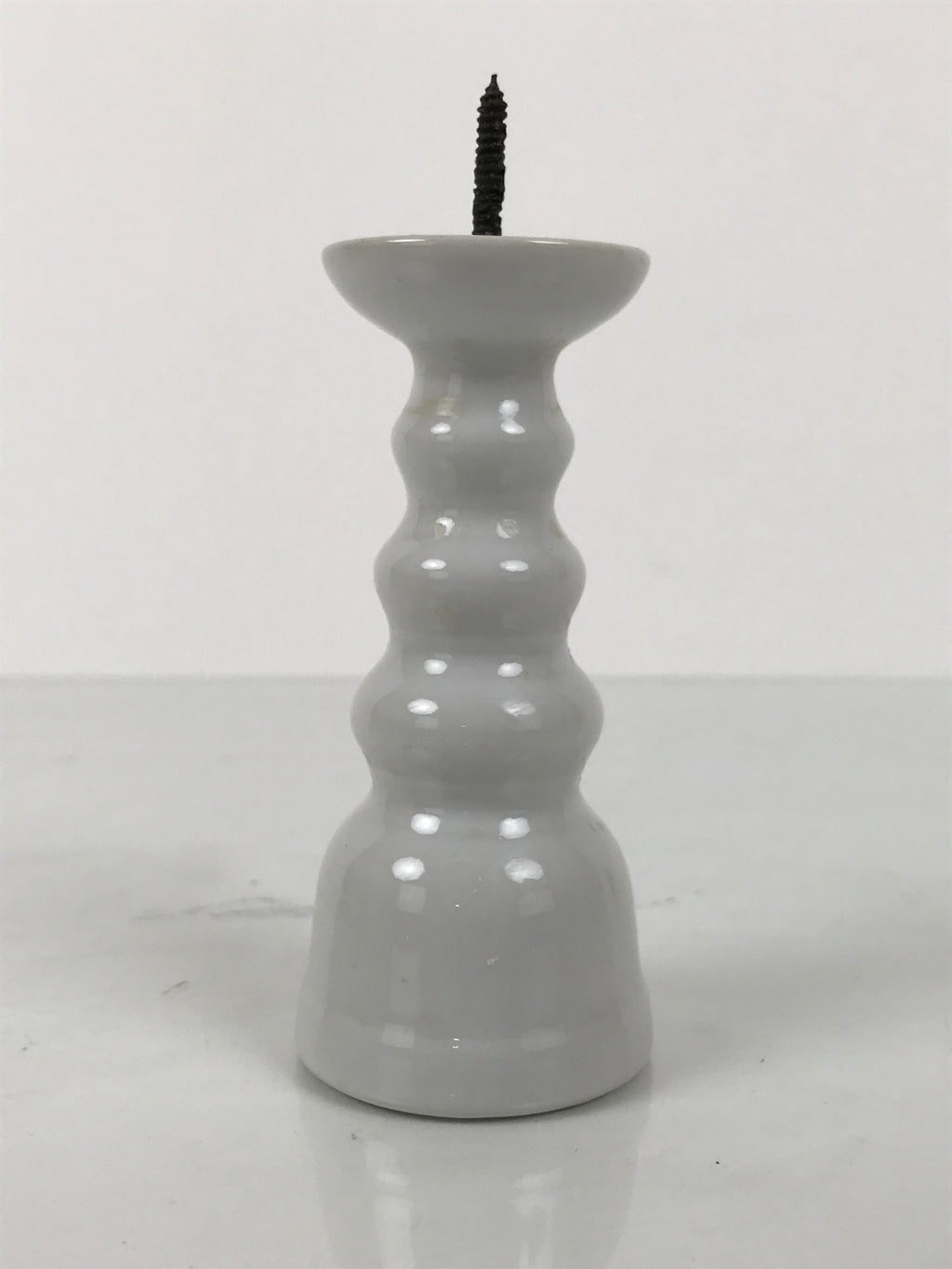 Japanese Buddhist Altar Porcelain Candle Stand Vtg Shokudai Simple White BA801
