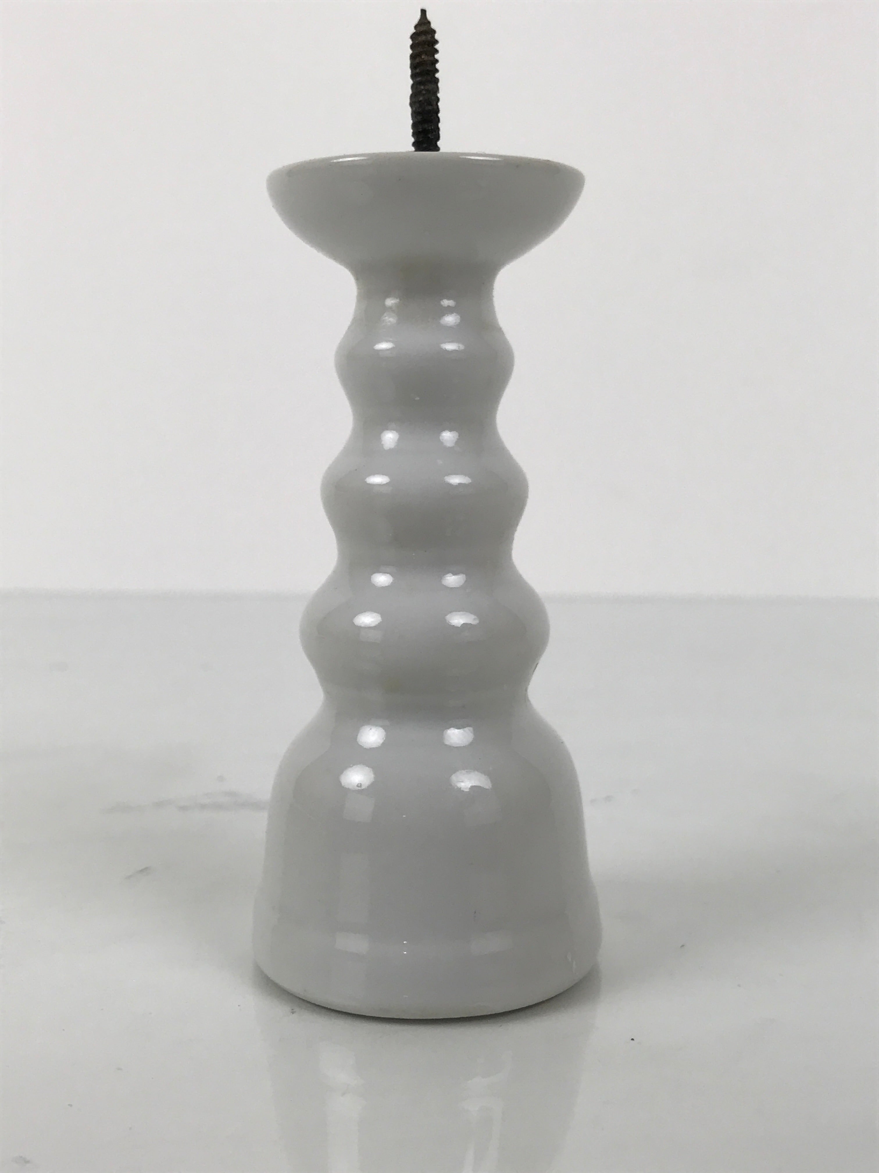 Japanese Buddhist Altar Porcelain Candle Stand Vtg Shokudai Simple White BA801