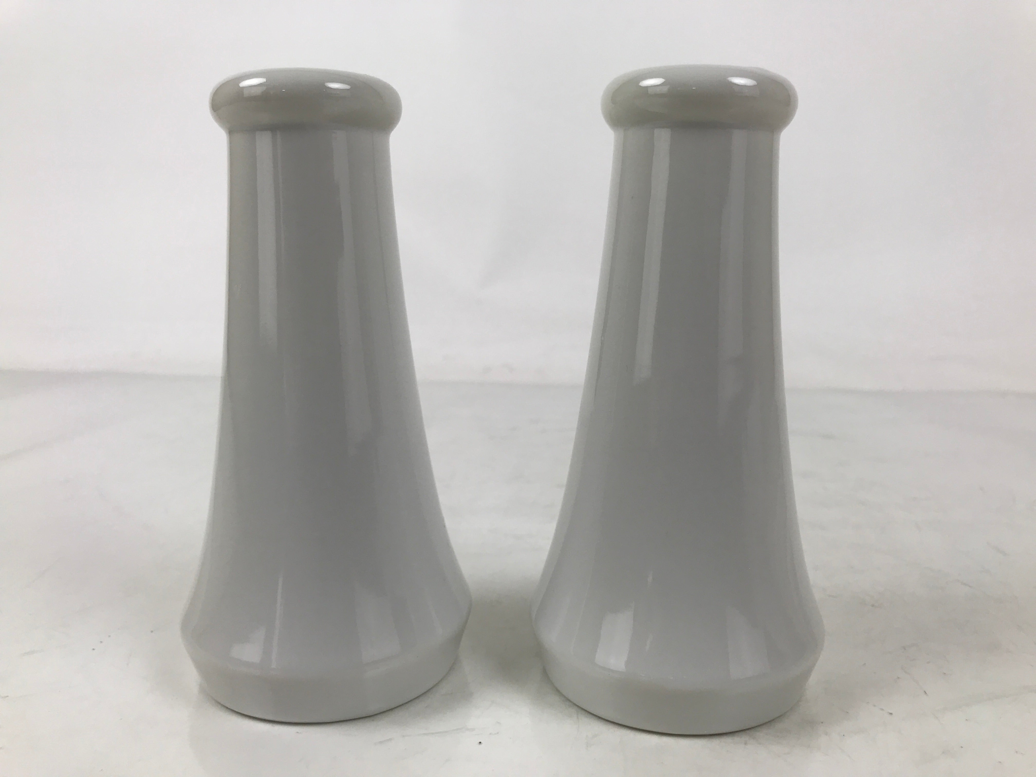 Japanese Buddhist Altar Porcelain Flower Vase Vtg Hanatate Kabin 2pc White BA723