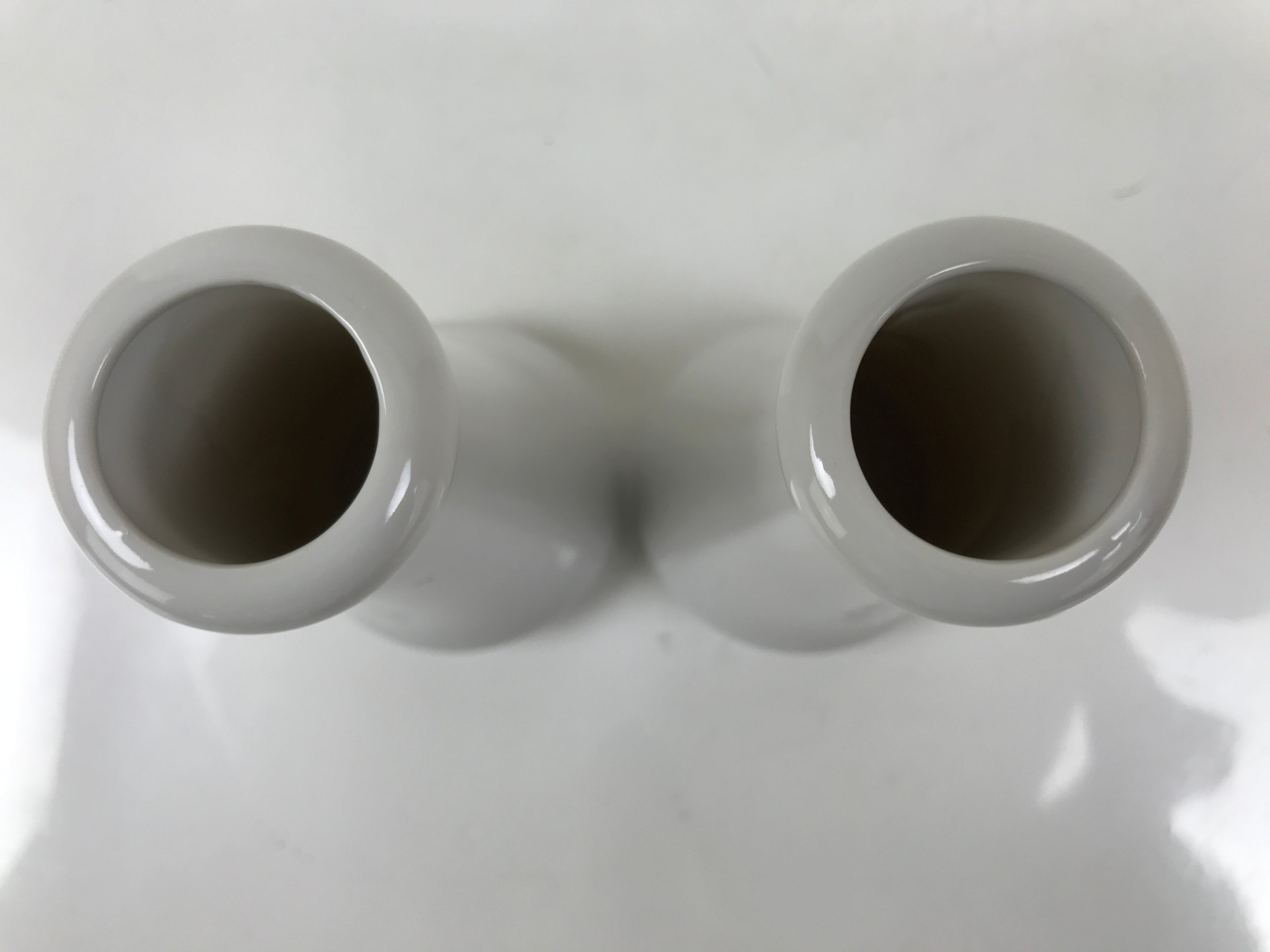 Japanese Buddhist Altar Porcelain Flower Vase Vtg Hanatate Kabin 2pc White BA723