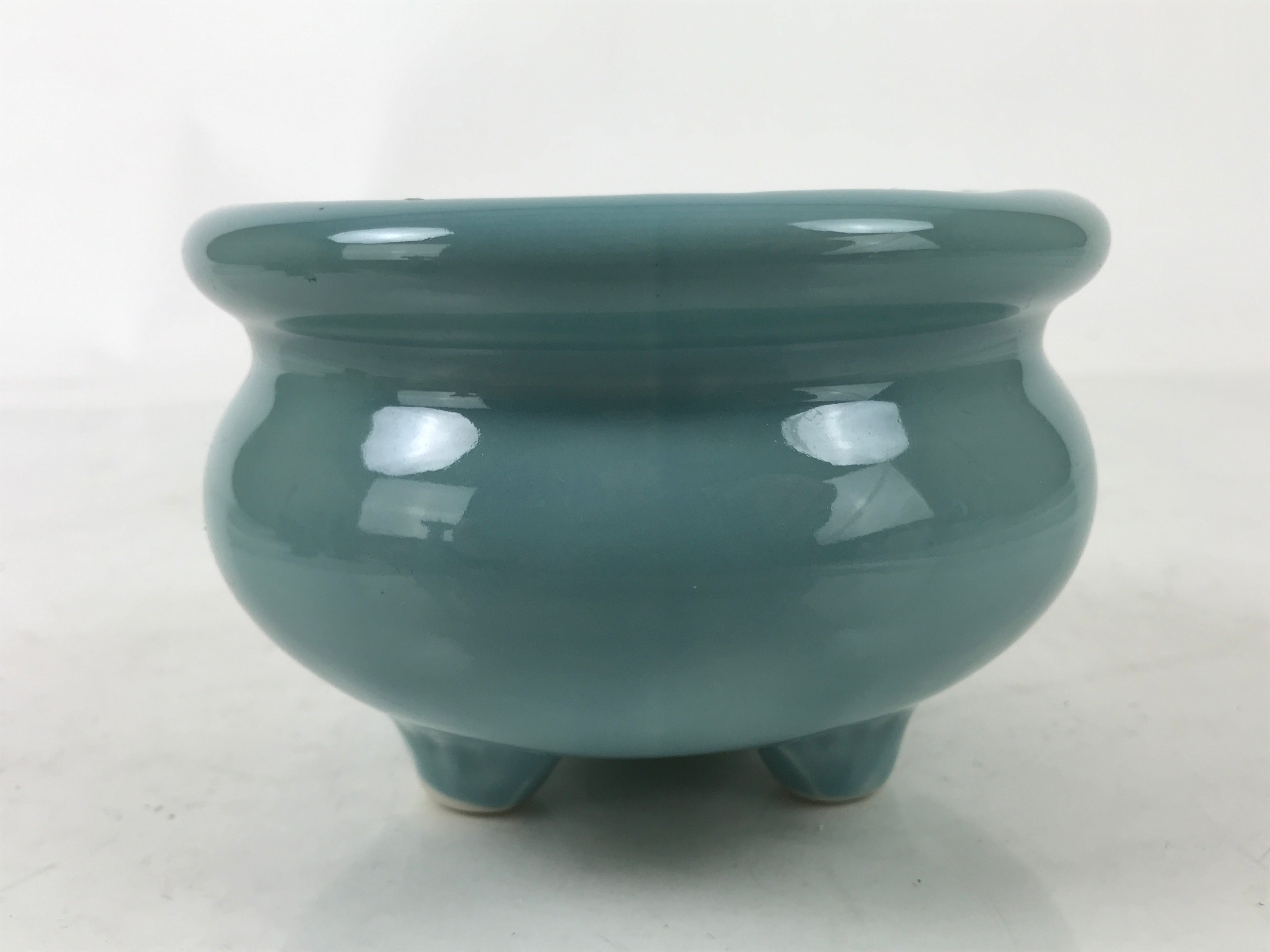 Japanese Buddhist Altar Porcelain Incense Burner Koro Vtg Celadon Blue BA532